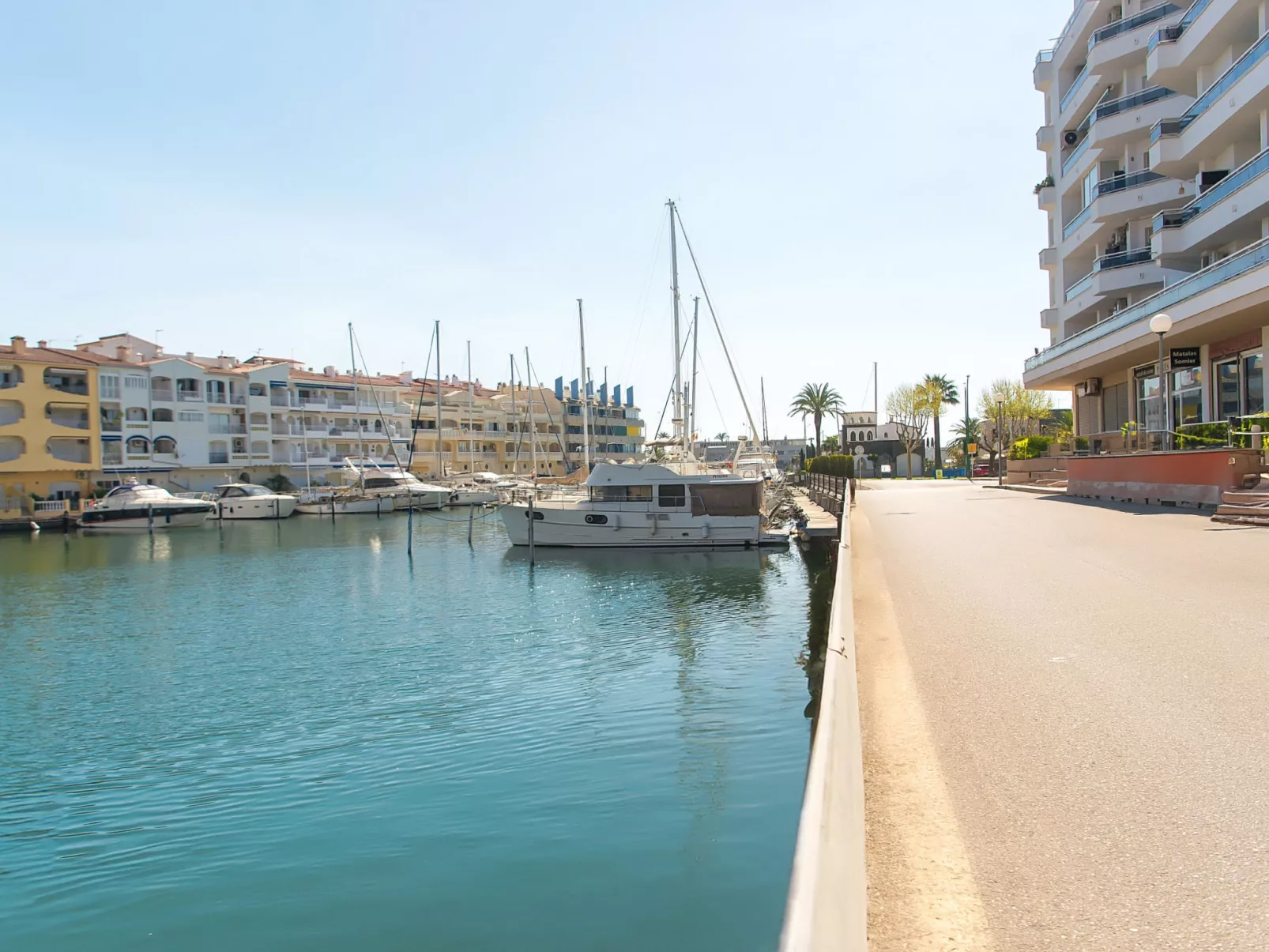 WELCS APARTAMENTO 059 EMP con vista al canal - Dehors