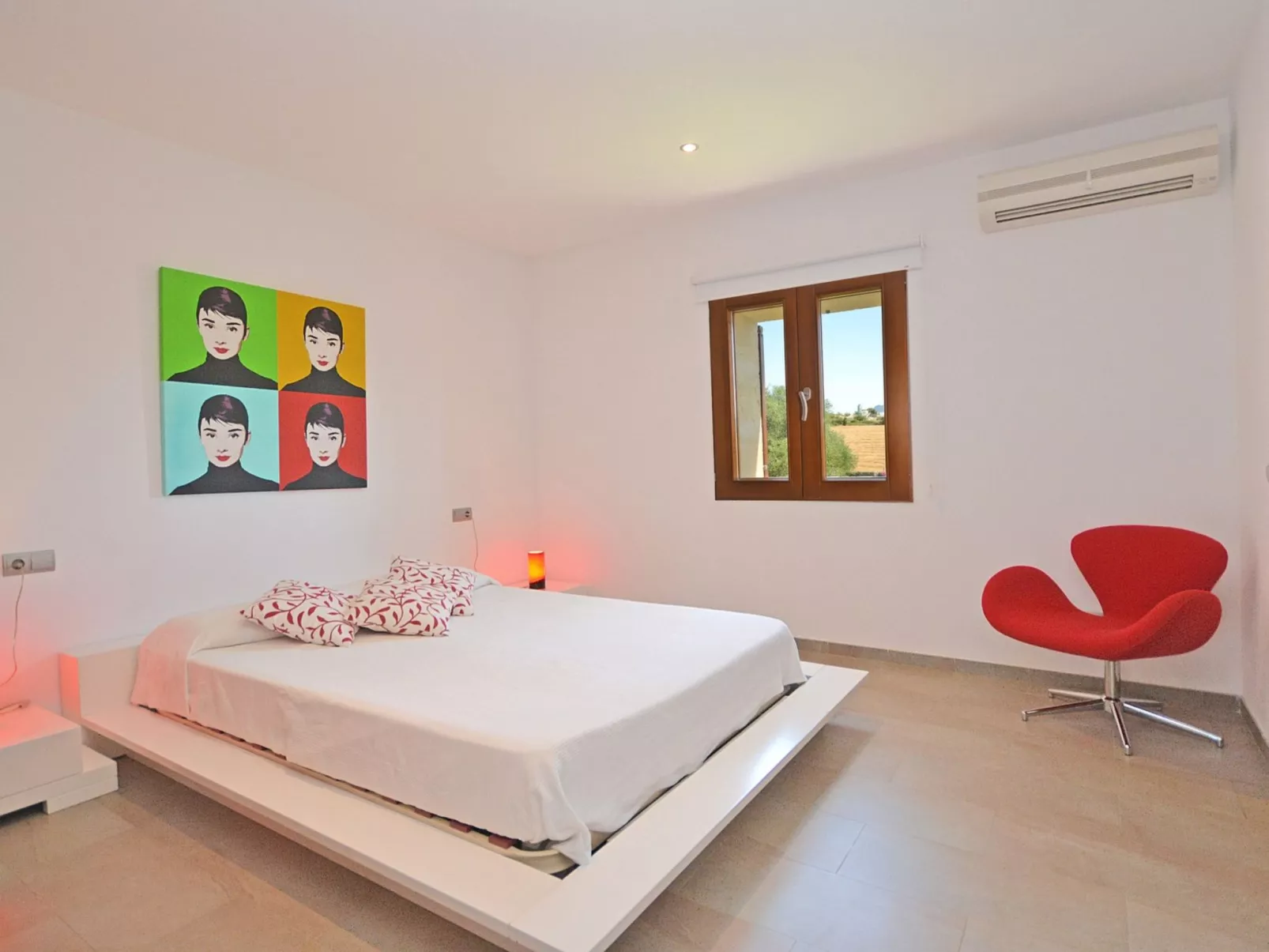 Santa Maria - Drinnen