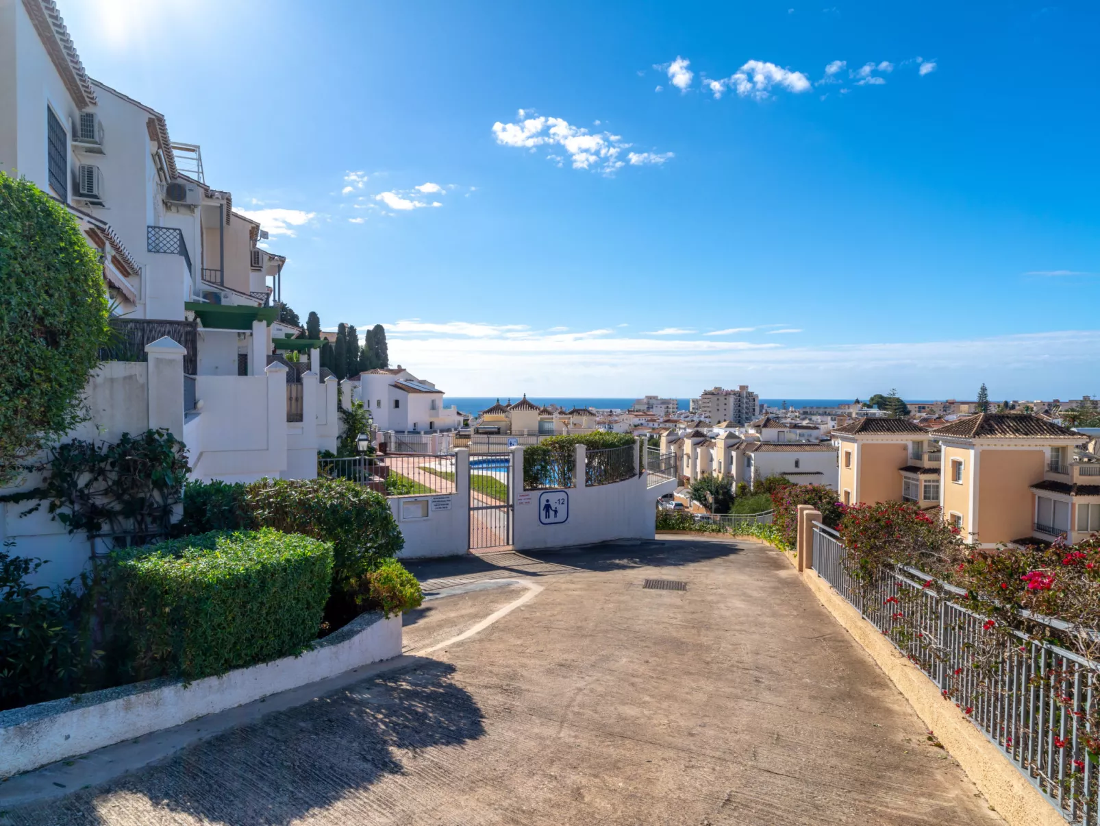 Fuentesol 16 Casa Sunrise by Casasol - Outside