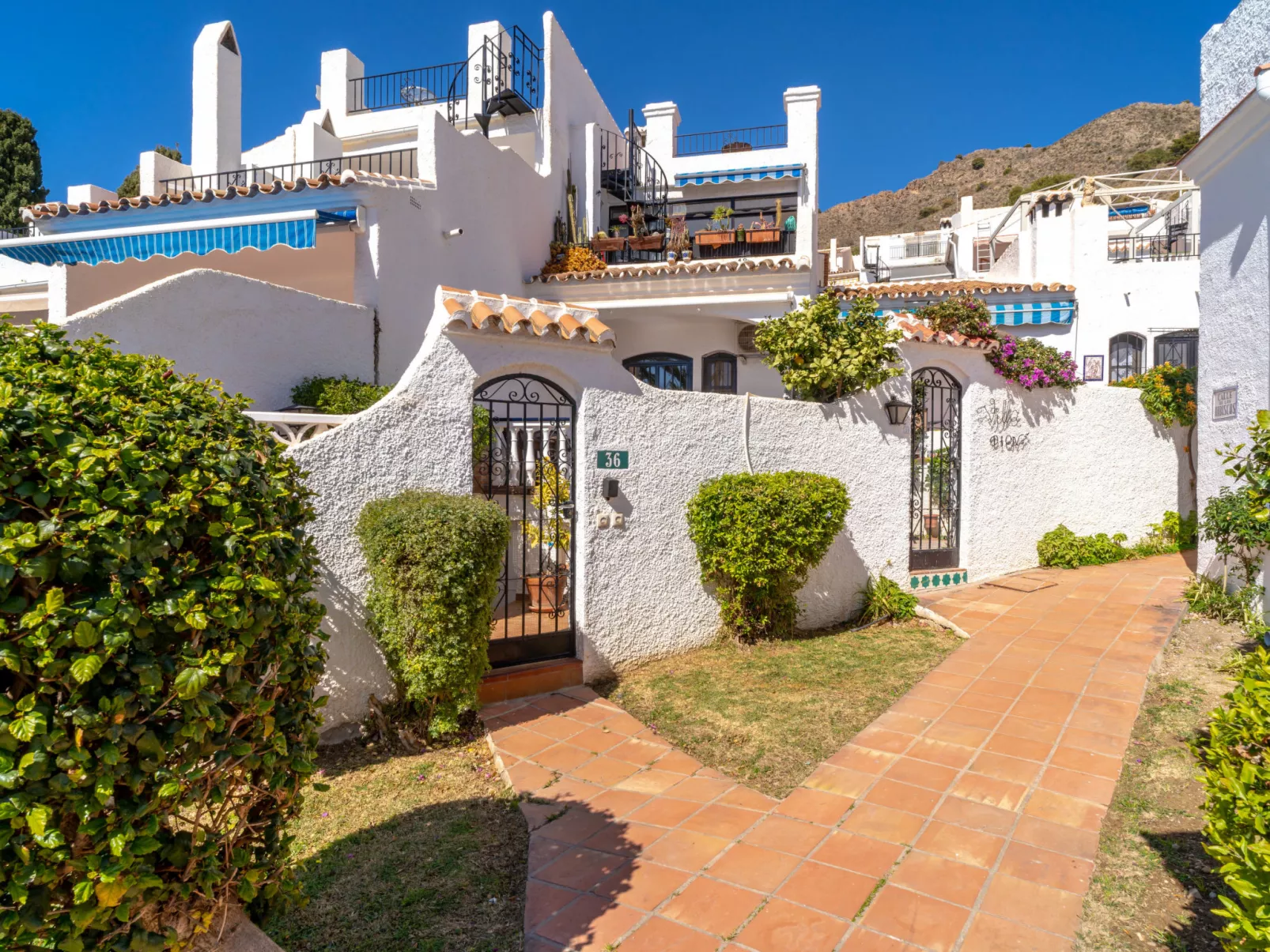 Hibiscos 36 San Juan de Capistrano by Casasol - Dehors