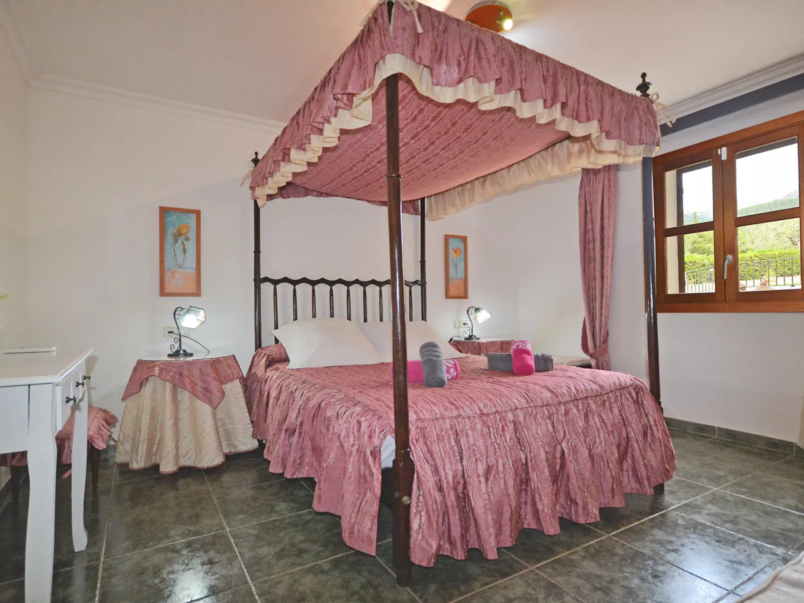 Ca na rossa - Dedans