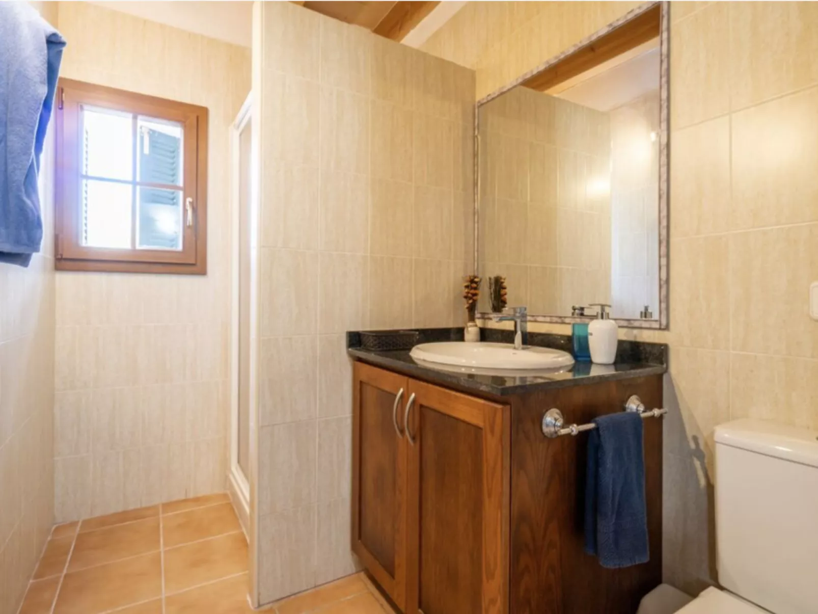 VILLA LORENZO MANACOR by PriorityVillas - Dedans