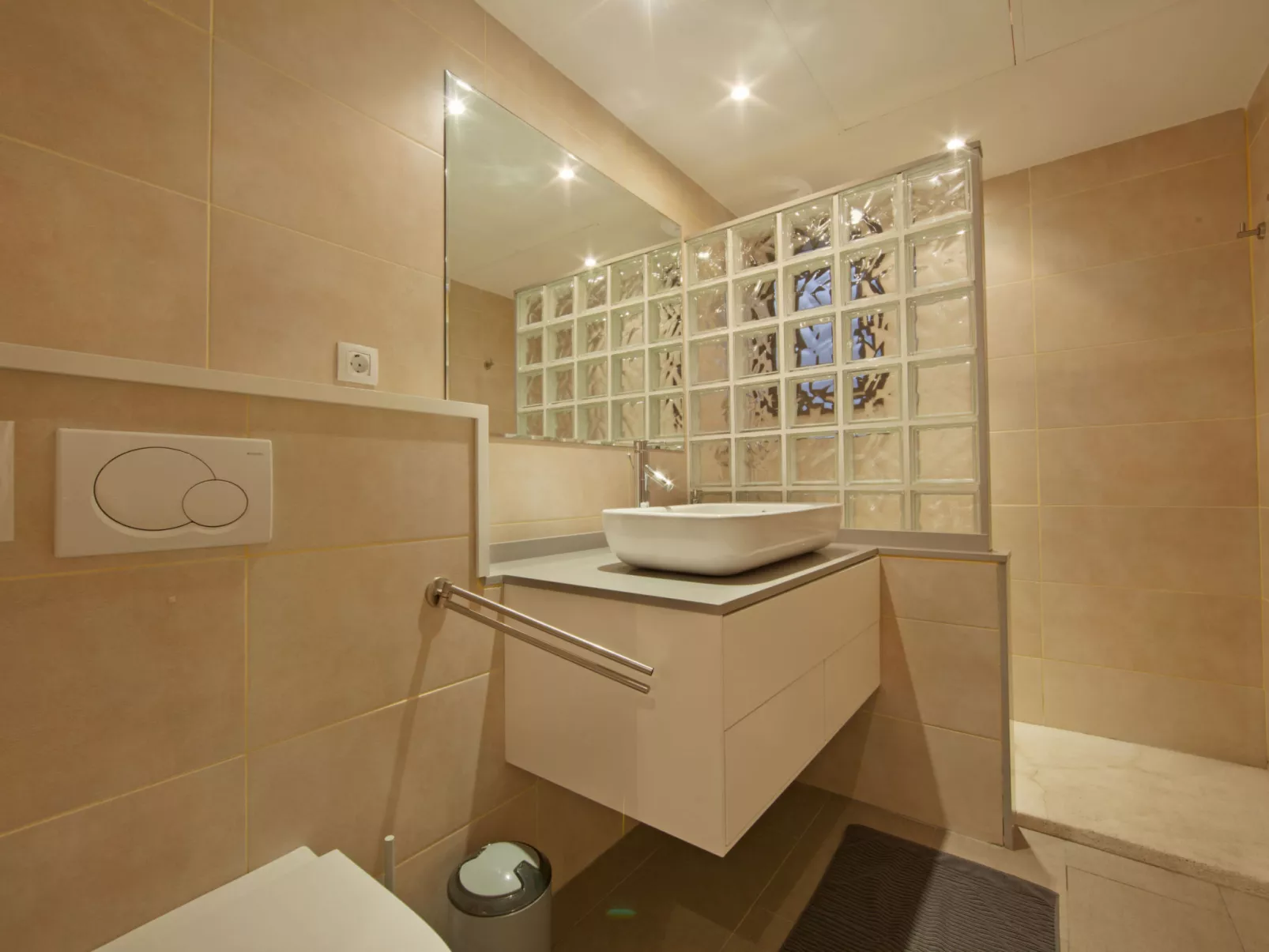 Modern Villa close to Costabella beach - Inside