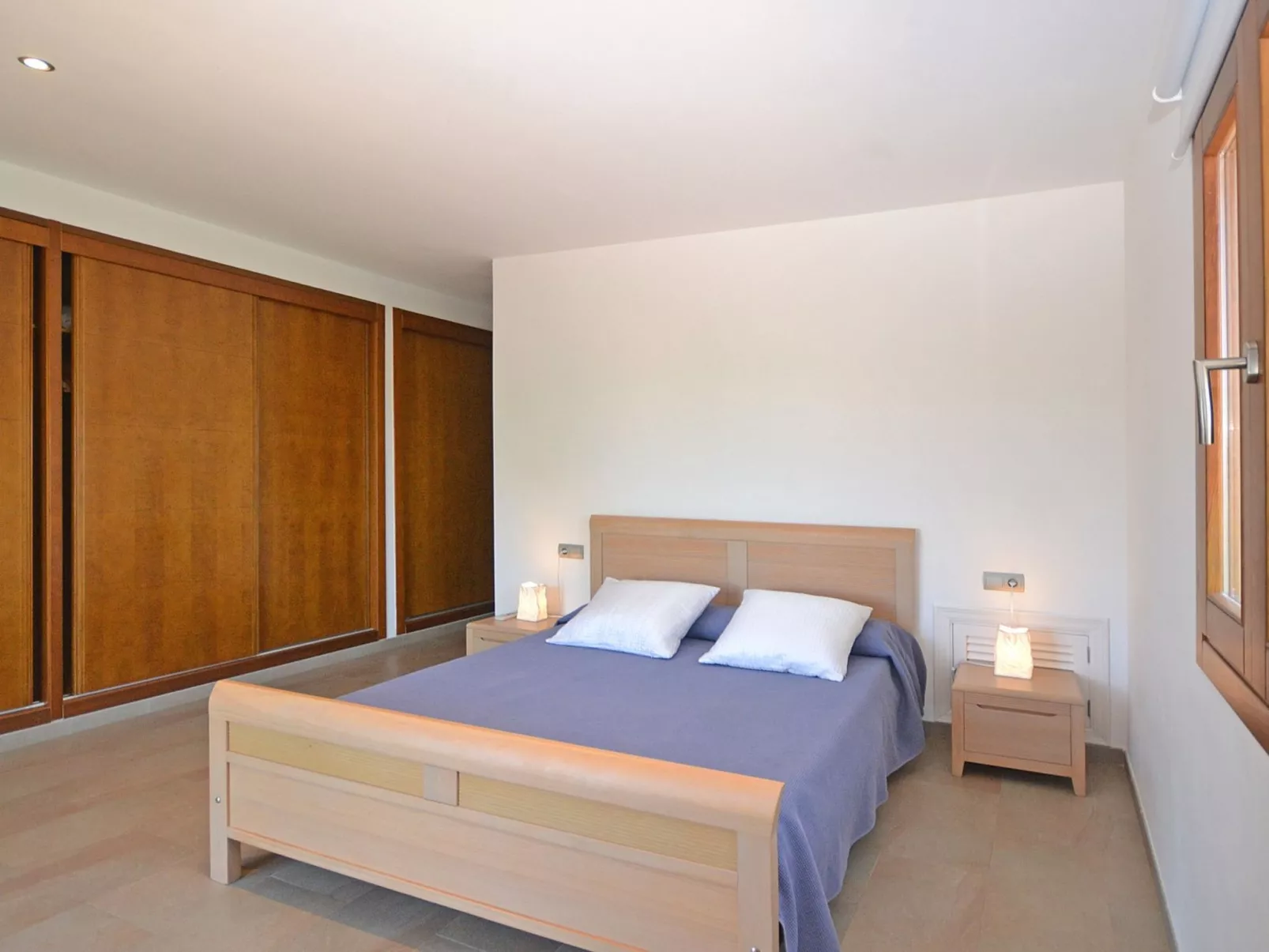 Santa Maria - Drinnen