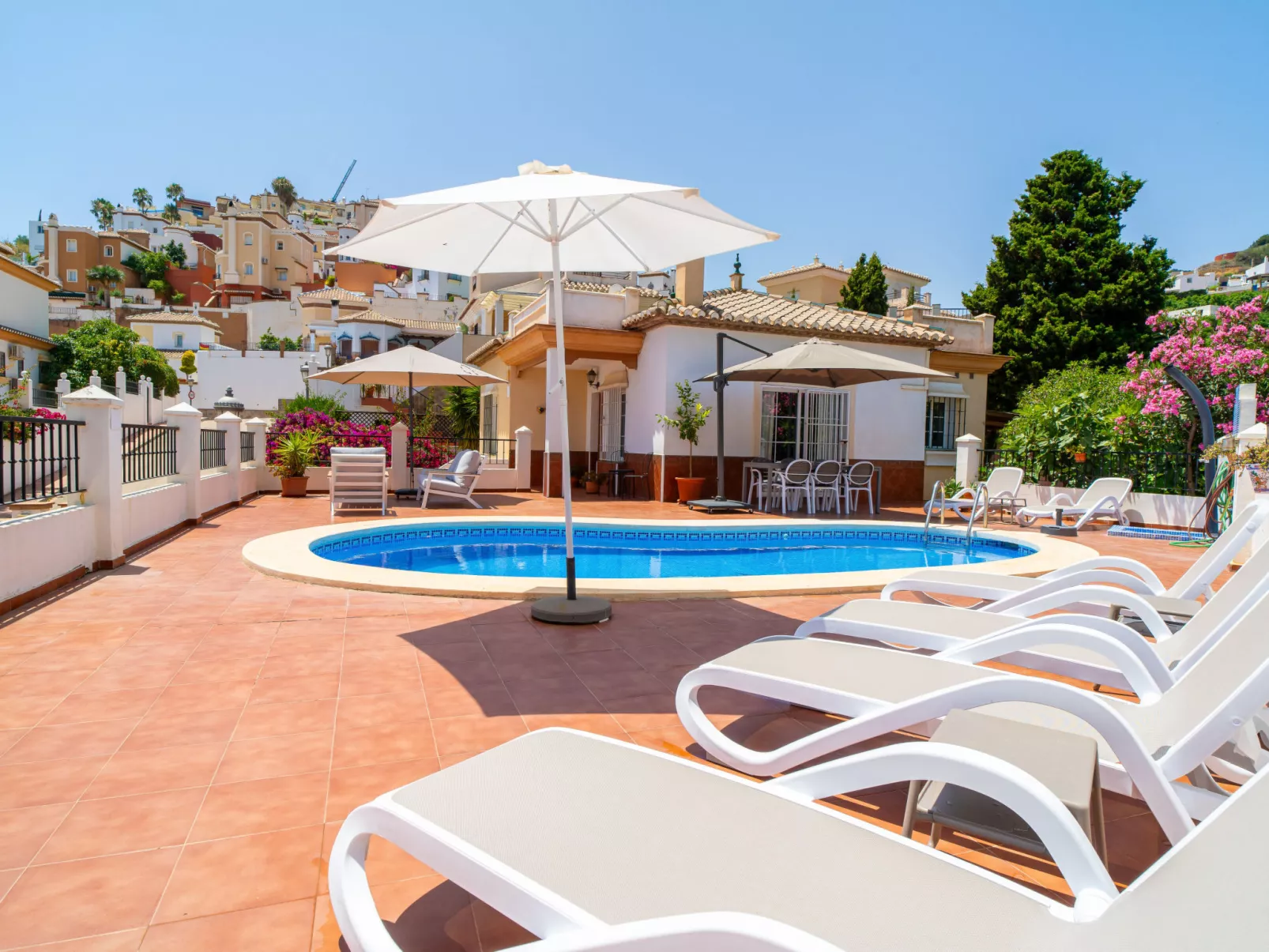 Villa Tamango Hill Vistamar by Casasol - Outside