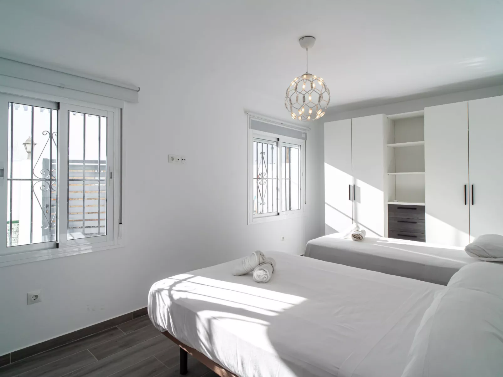 Villa Mauri Private Pool by Casasol - Inside