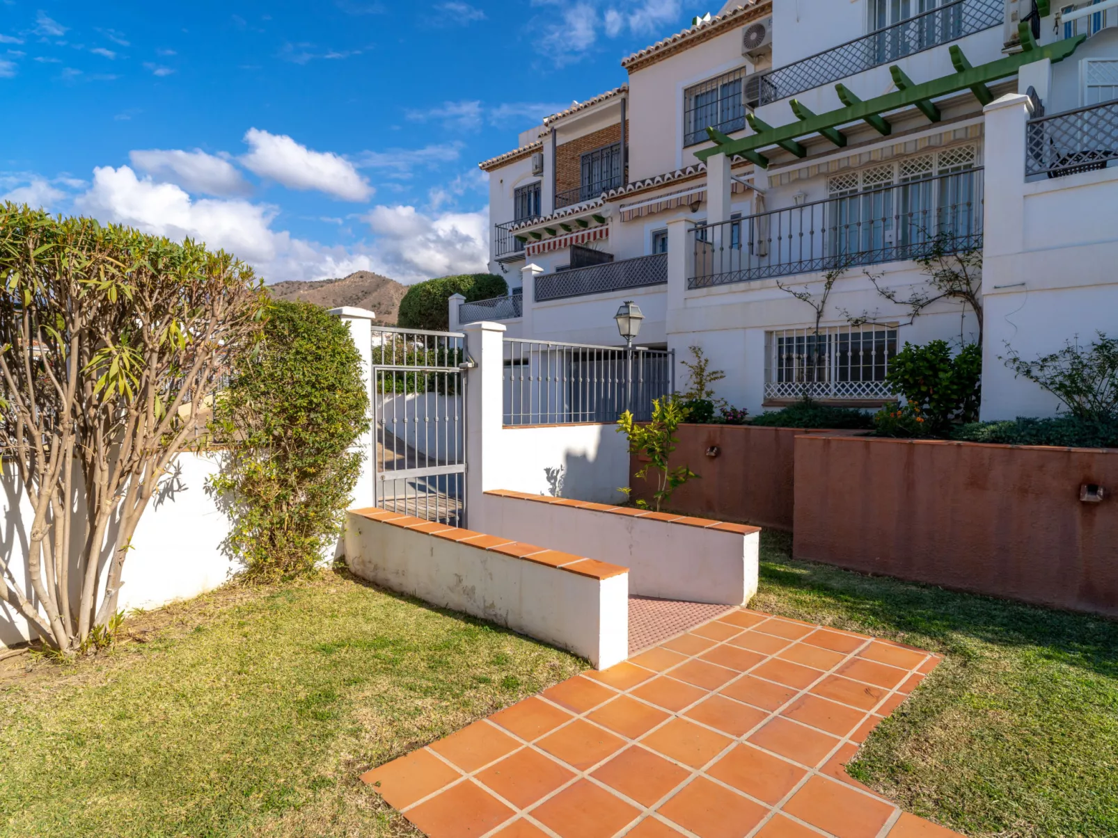 Fuentesol 16 Casa Sunrise by Casasol - Outside