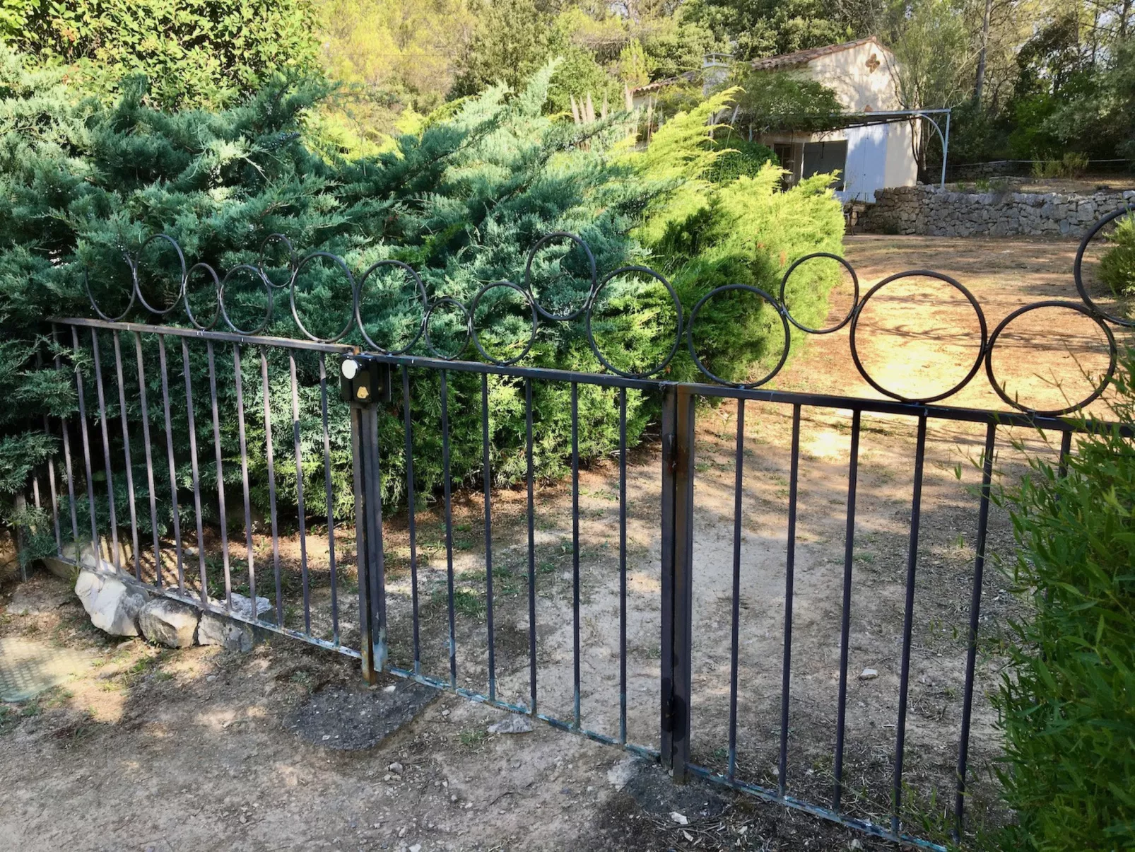 LES 2 PALMIERS - Draußen