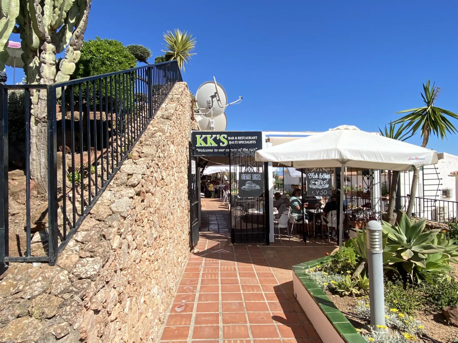 Capuchinos 56 San Juan Capistrano by Casasol - Draußen