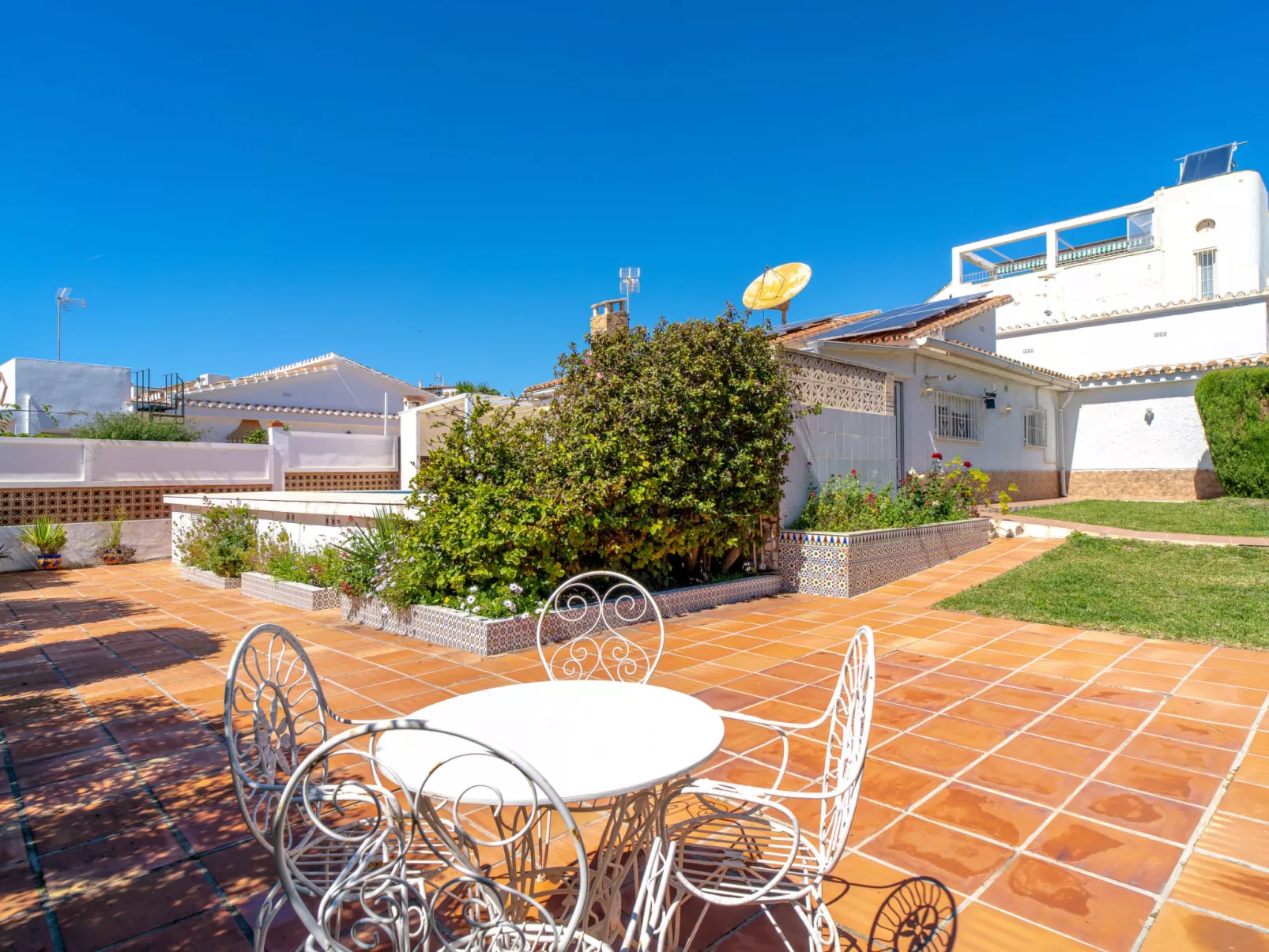 Villa Sevilla Private Pool by Casasol - Outside