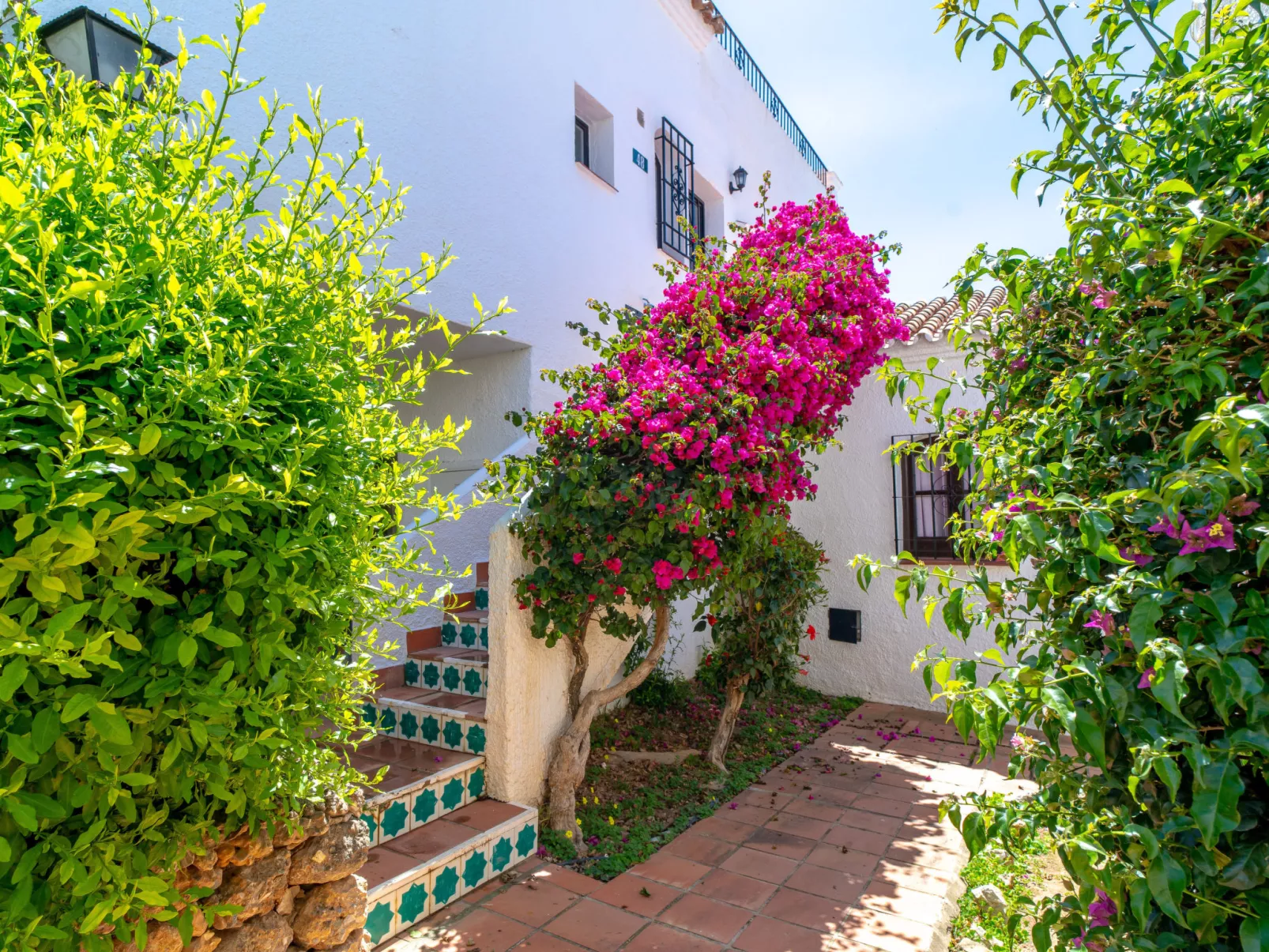 Hibiscos Seaview Terrace by Casasol - Outside