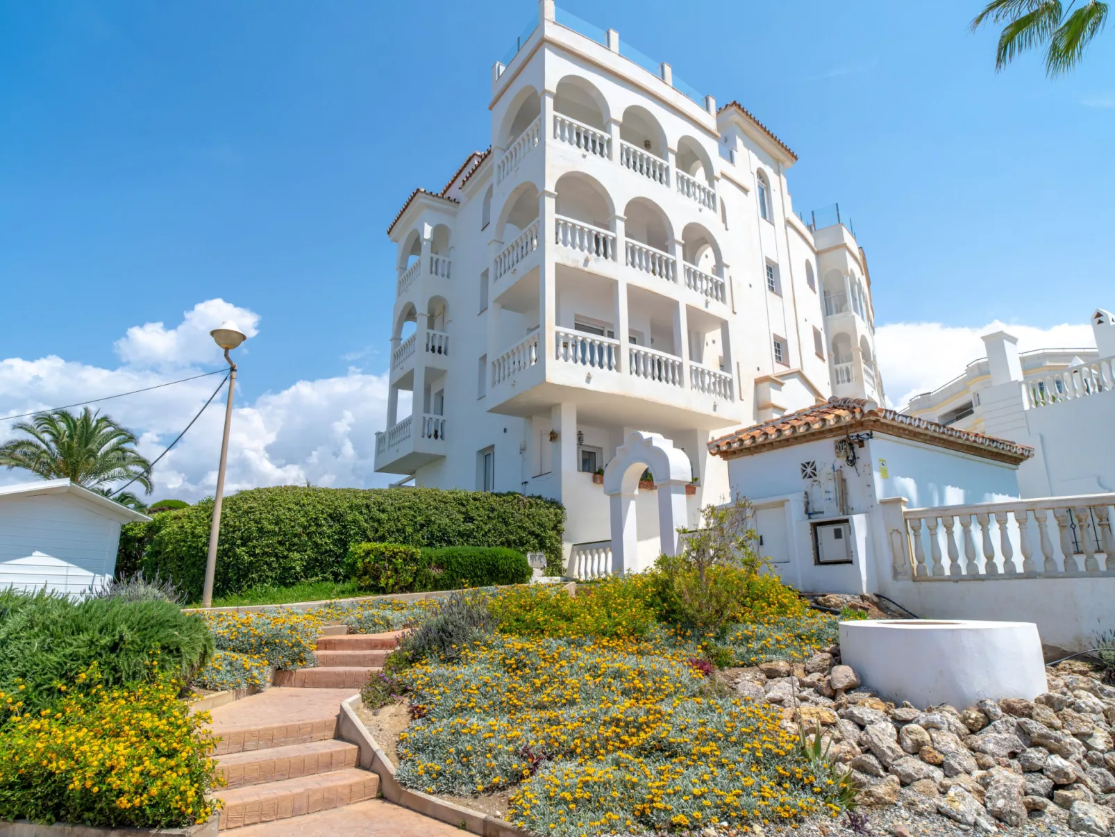 Stella Maris Beachfront 1J by Casasol - Dehors
