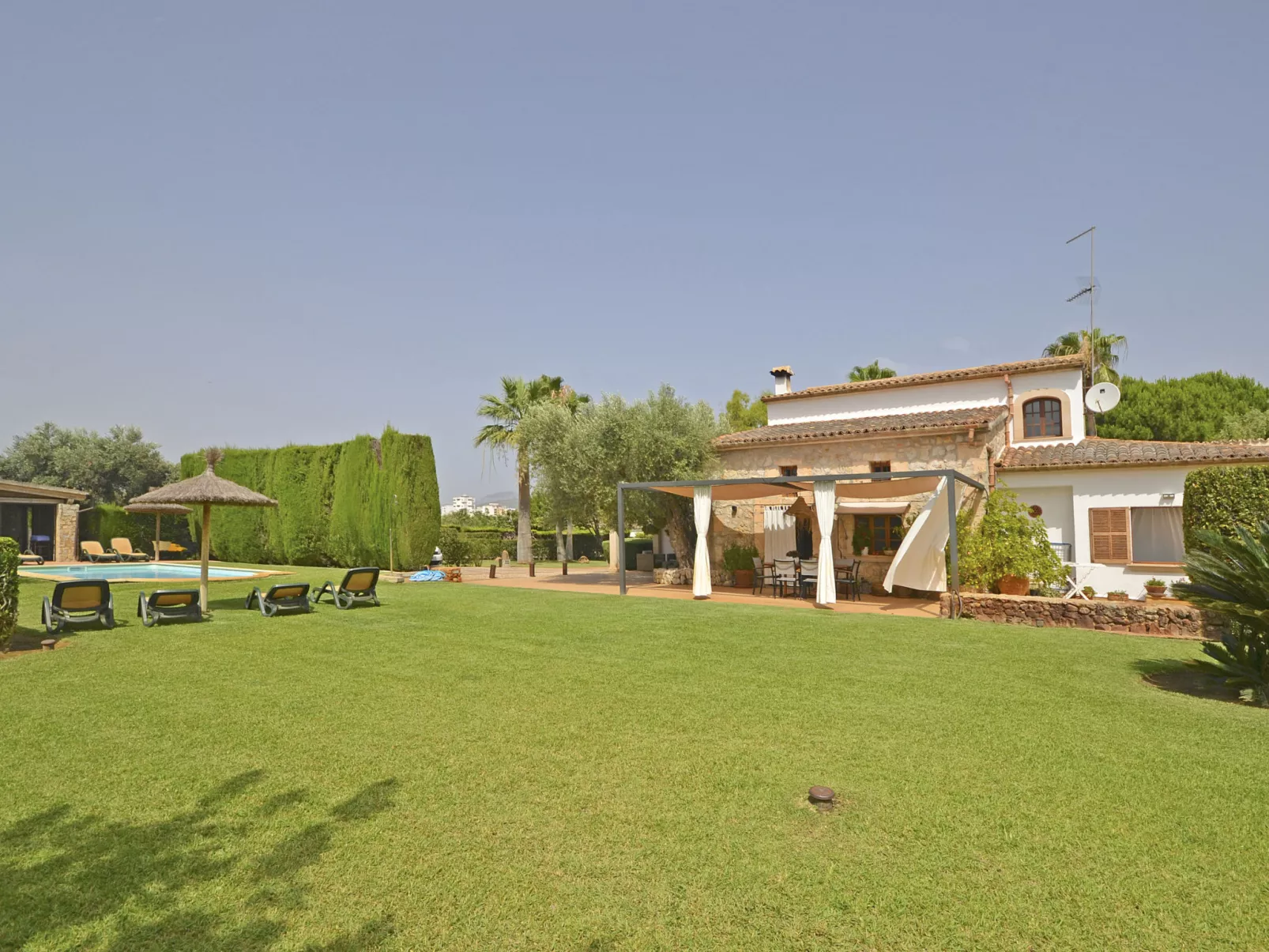 Bennassar - Draußen