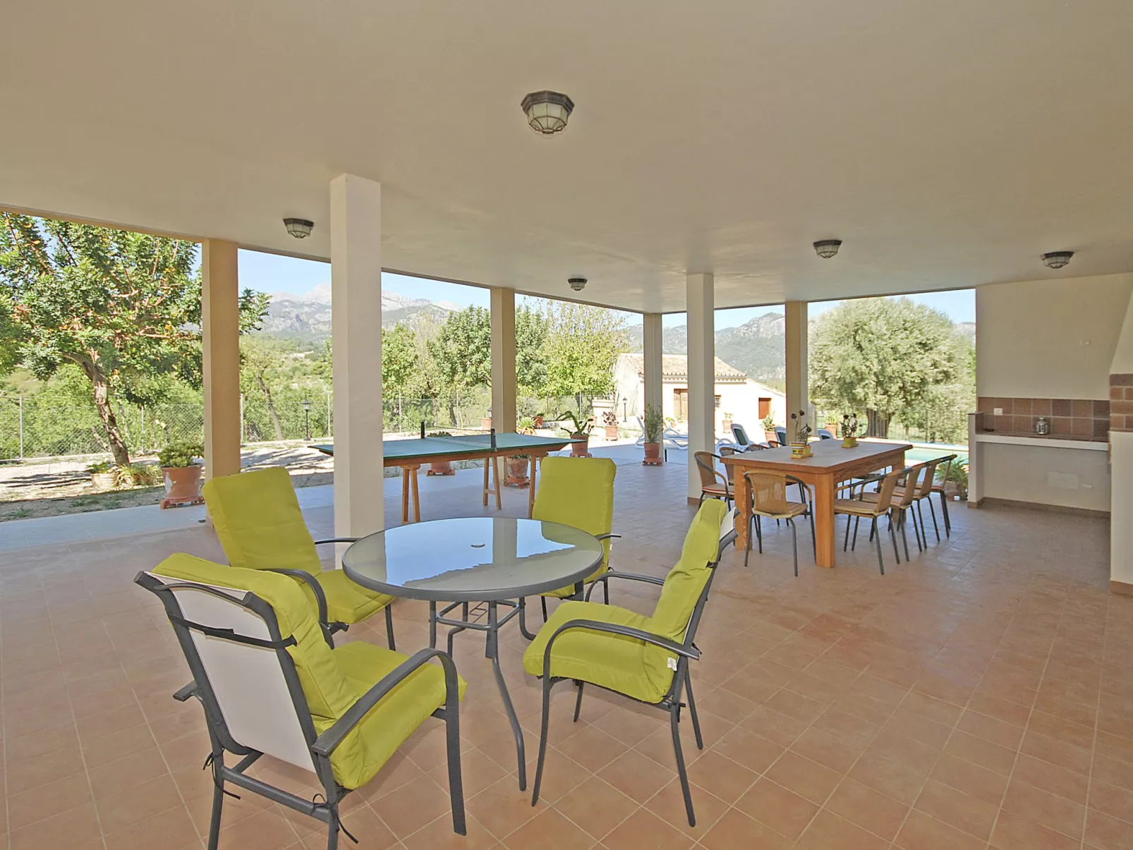 Blanquerna - Outside