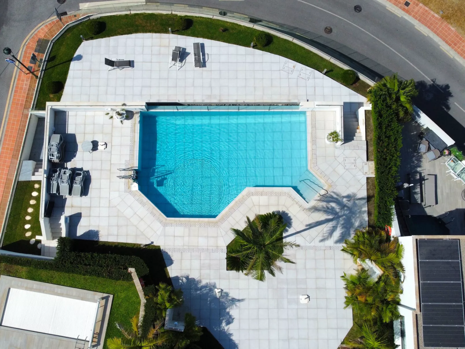 Royal Palm Luxe by Casasol - Outside