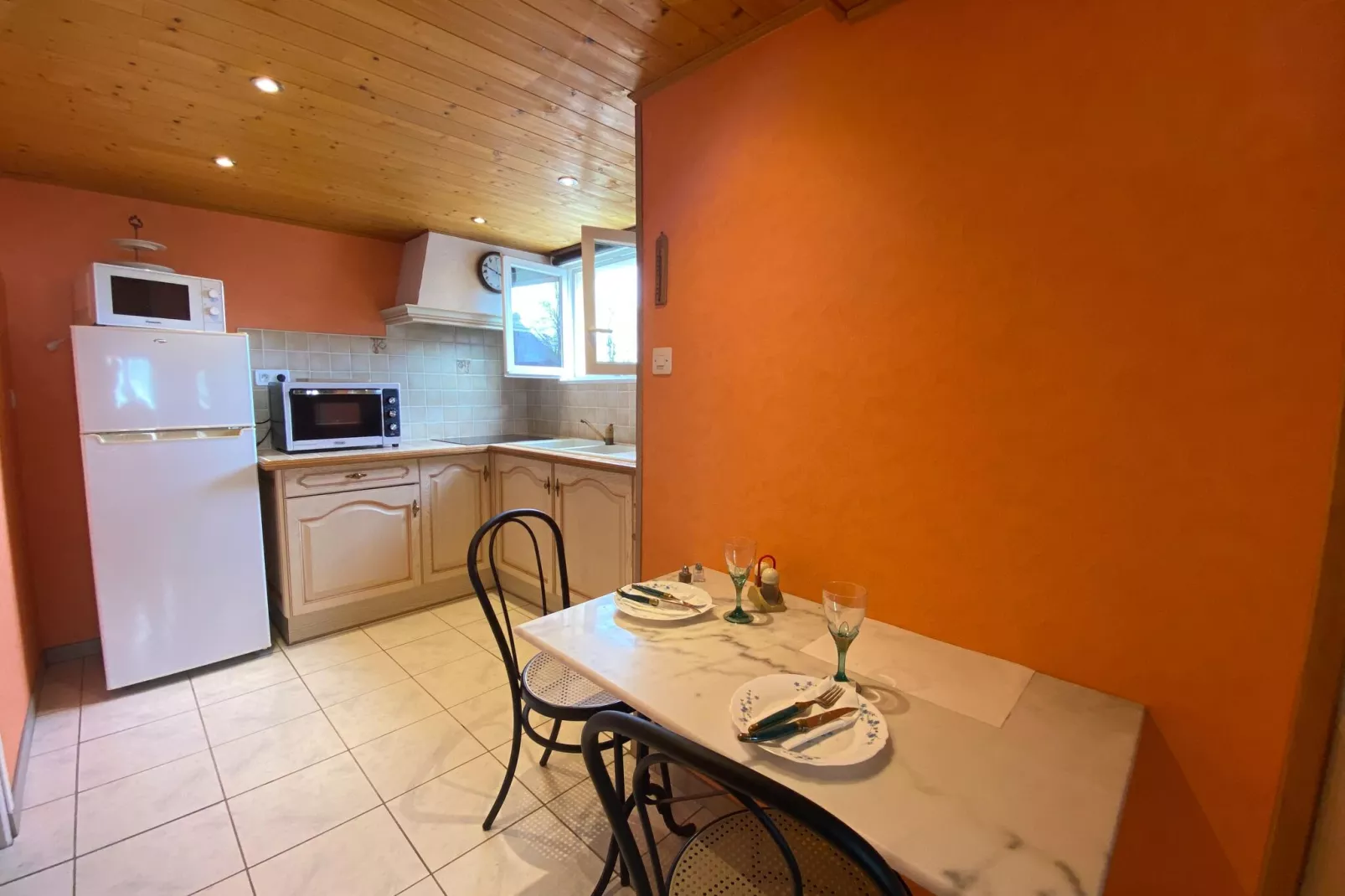 Joli studio à Rosporden-Kitchen
