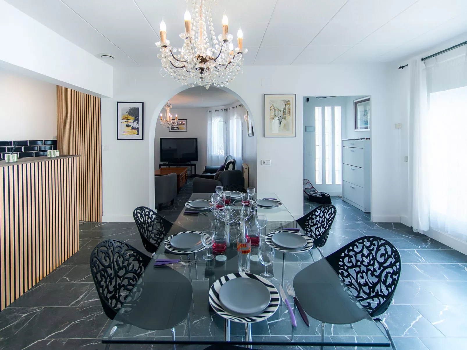 WELCS CASA 111 EMP con piscina - Inside