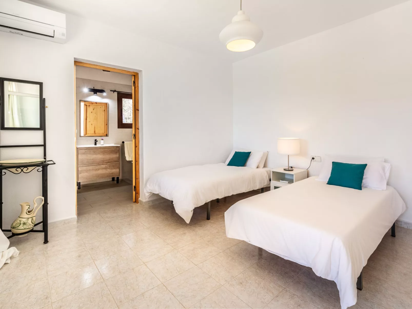 VILLA JAZMÍN - Inside