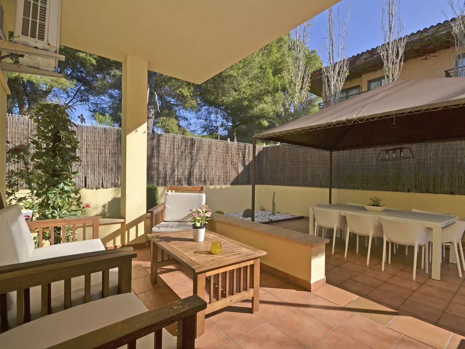 Villa Prestige - Draußen