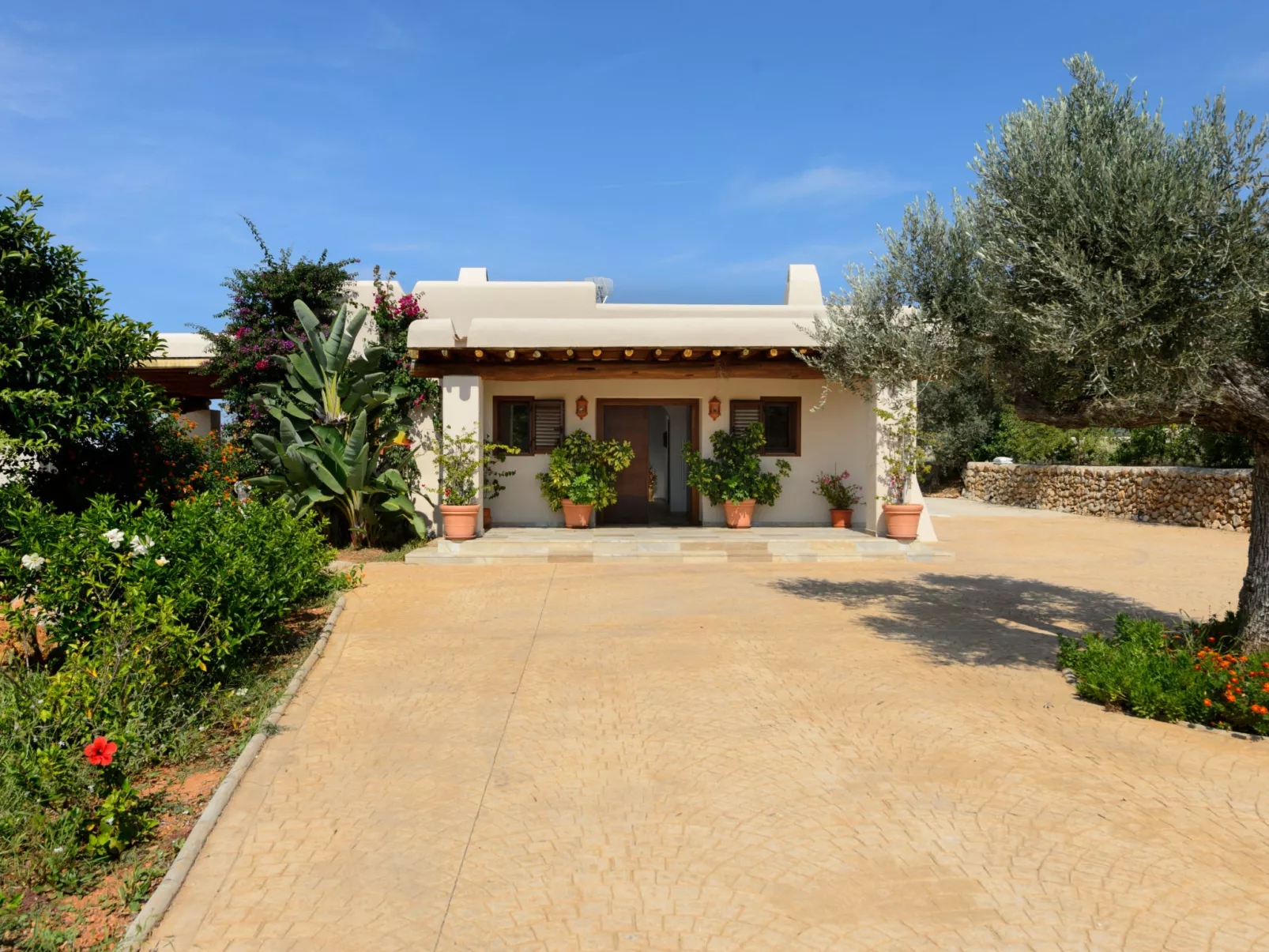 VILLA LUNA - Draußen