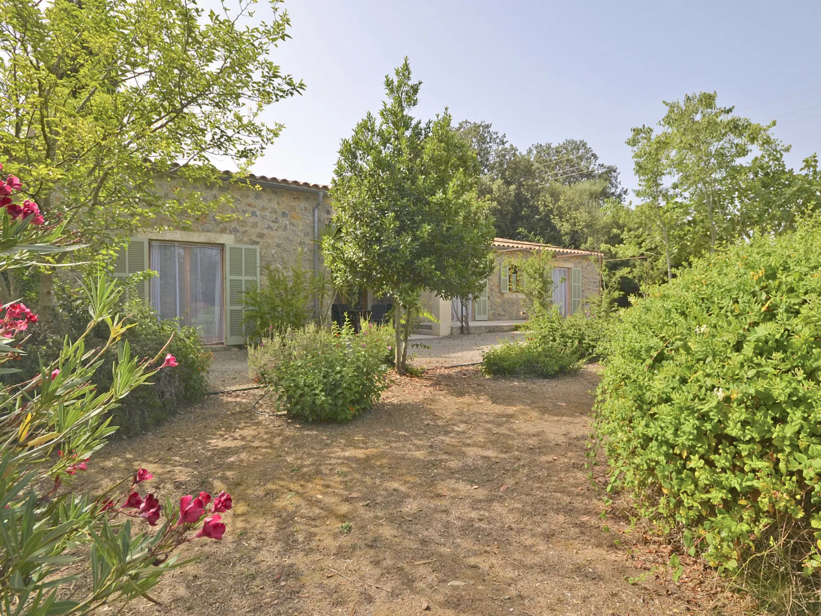 Es Romagueral - Outside