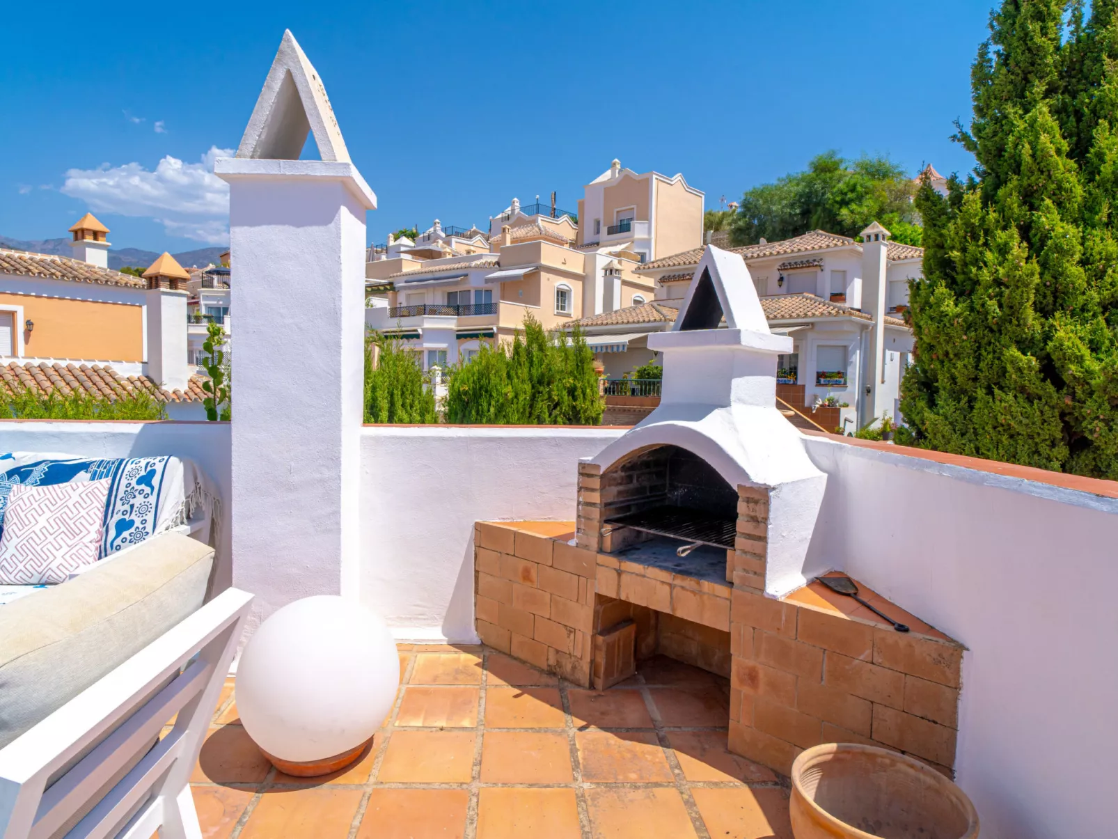 Casa Corazon Burriana by Casasol - Inside