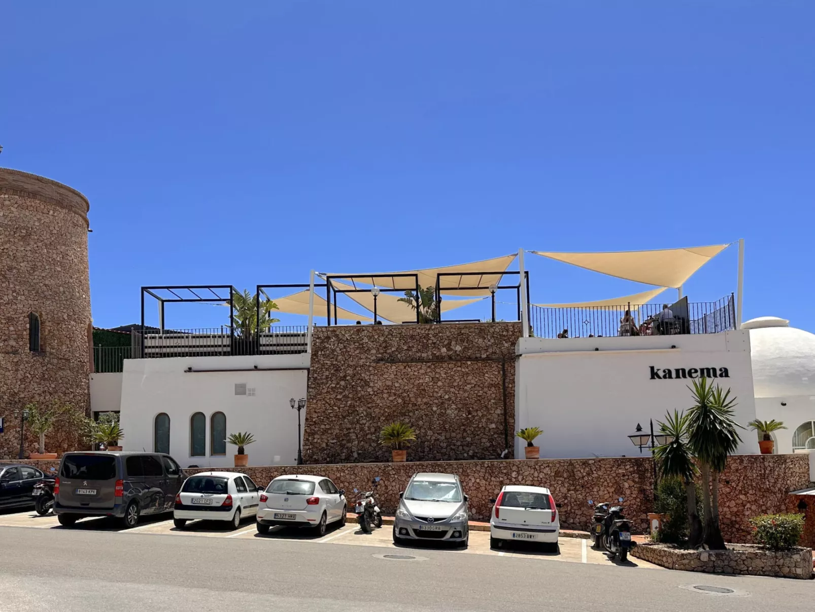 Hibiscos Seaview Terrace by Casasol - Outside