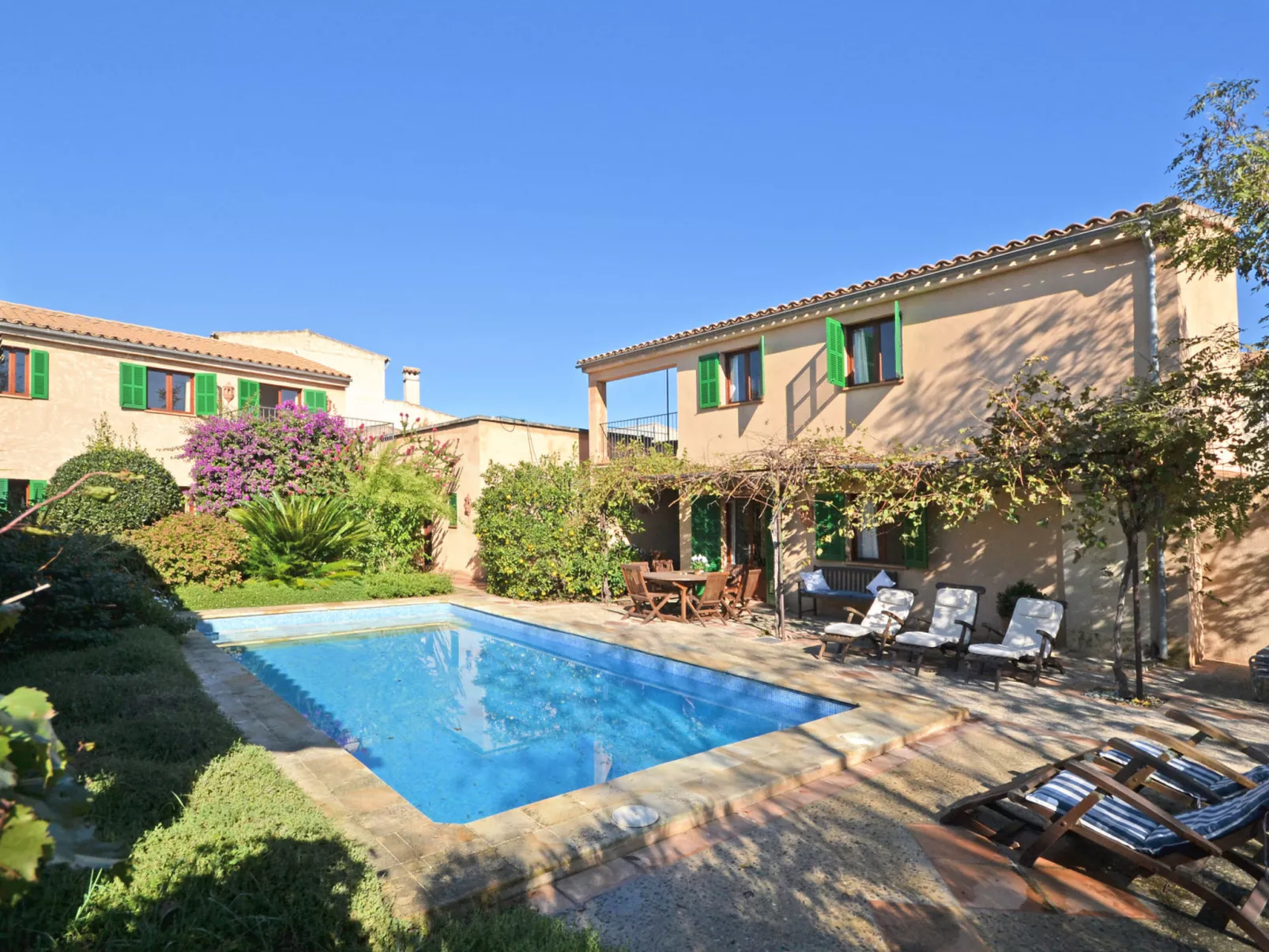 Can Casta (Sonrisa 12) - Dehors