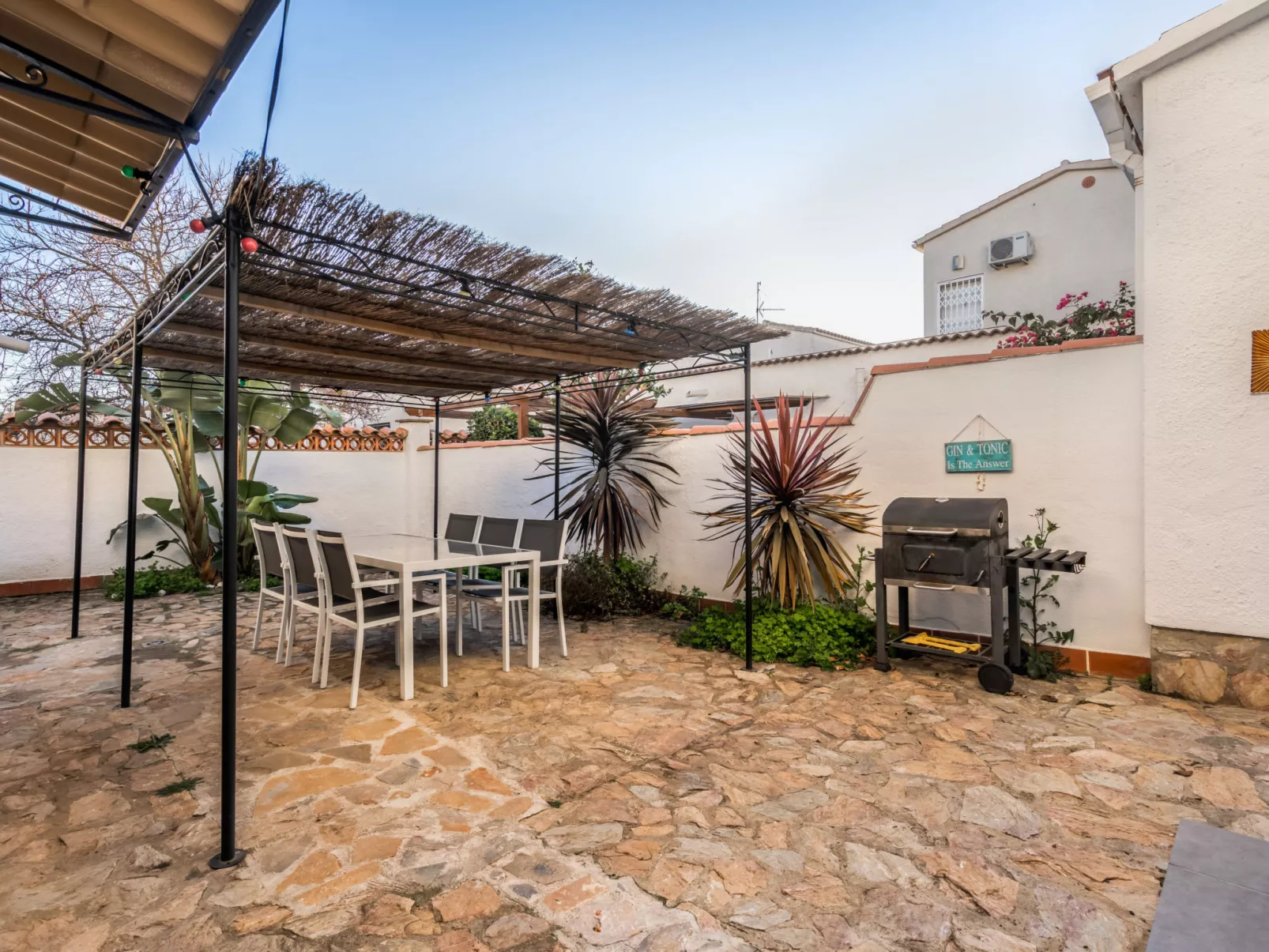 WELCS VILLA 022 EMP La Morgana con piscina priva - Outside