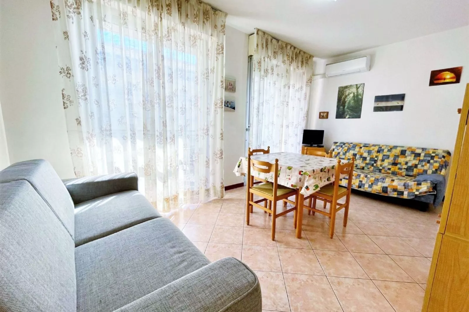 Bora 14F mono-Bedroom
