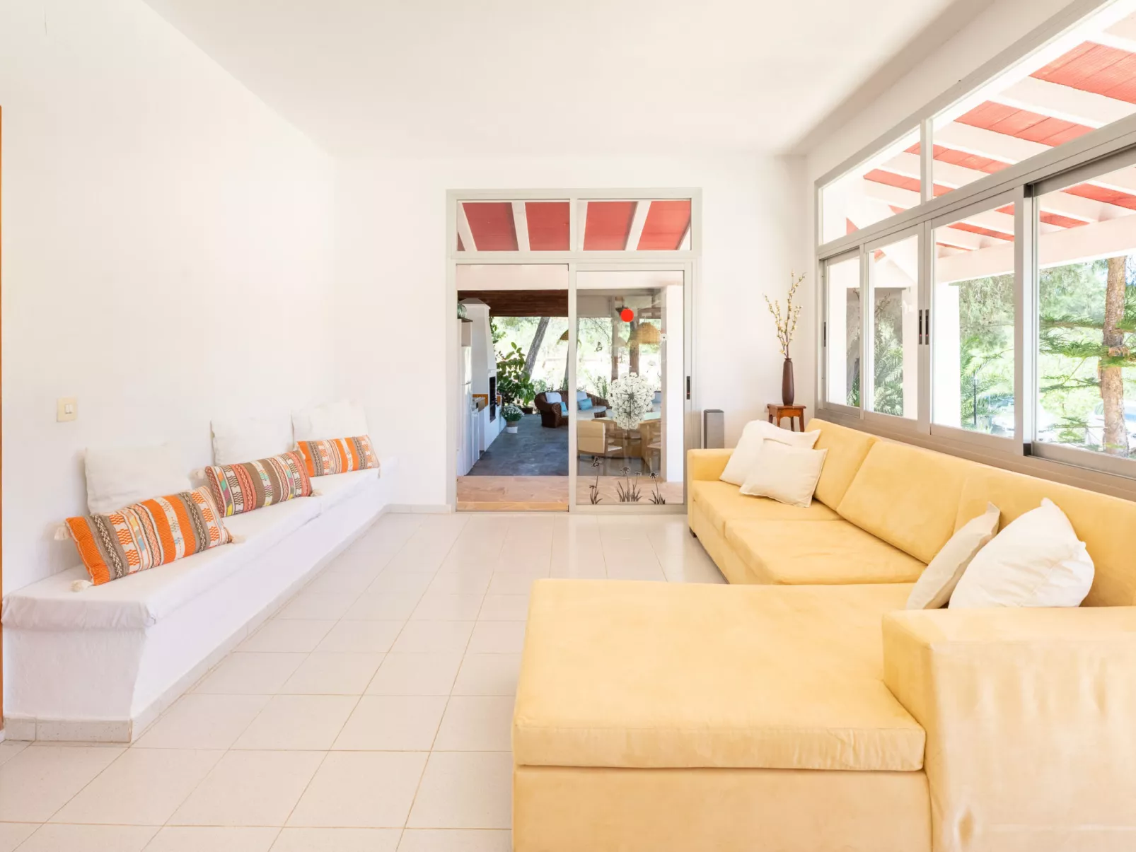 VILLA JAZMÍN - Inside