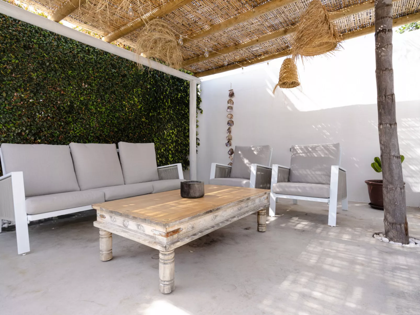 Villa Madrugada, beachside villa in Costabella - Drinnen