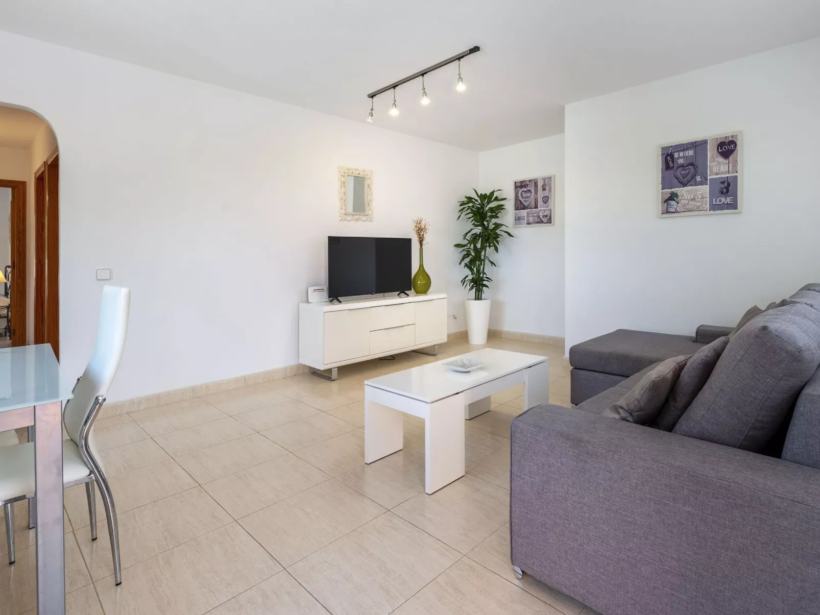 VILLA CAS PUIG - Drinnen