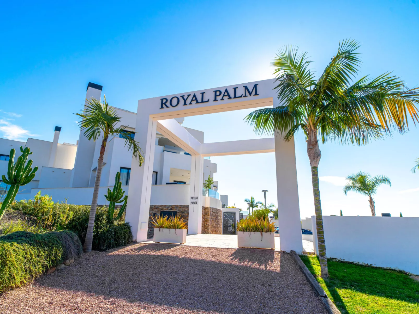 Royal Palm Luxe by Casasol - Outside