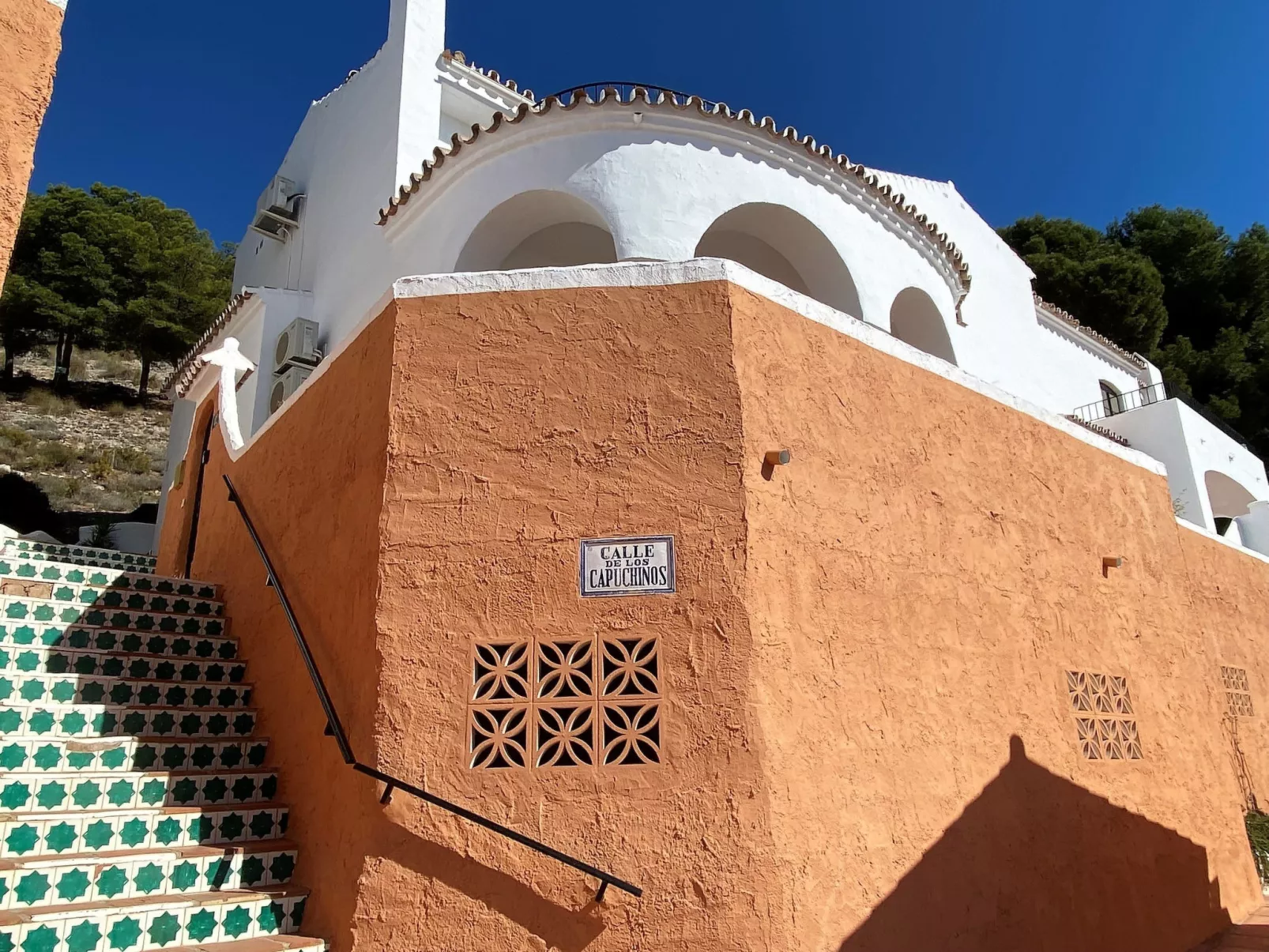 Capuchinos 42 San Juan Capistrano by Casasol - Draußen