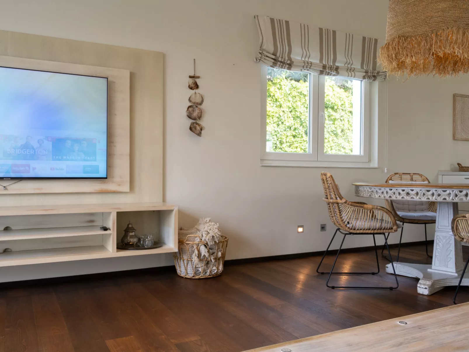 Villa Madrugada, beachside villa in Costabella - Drinnen