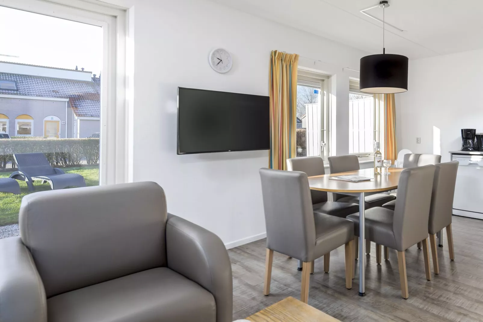 Vakantiepark de Soeten Haert 20-Living room