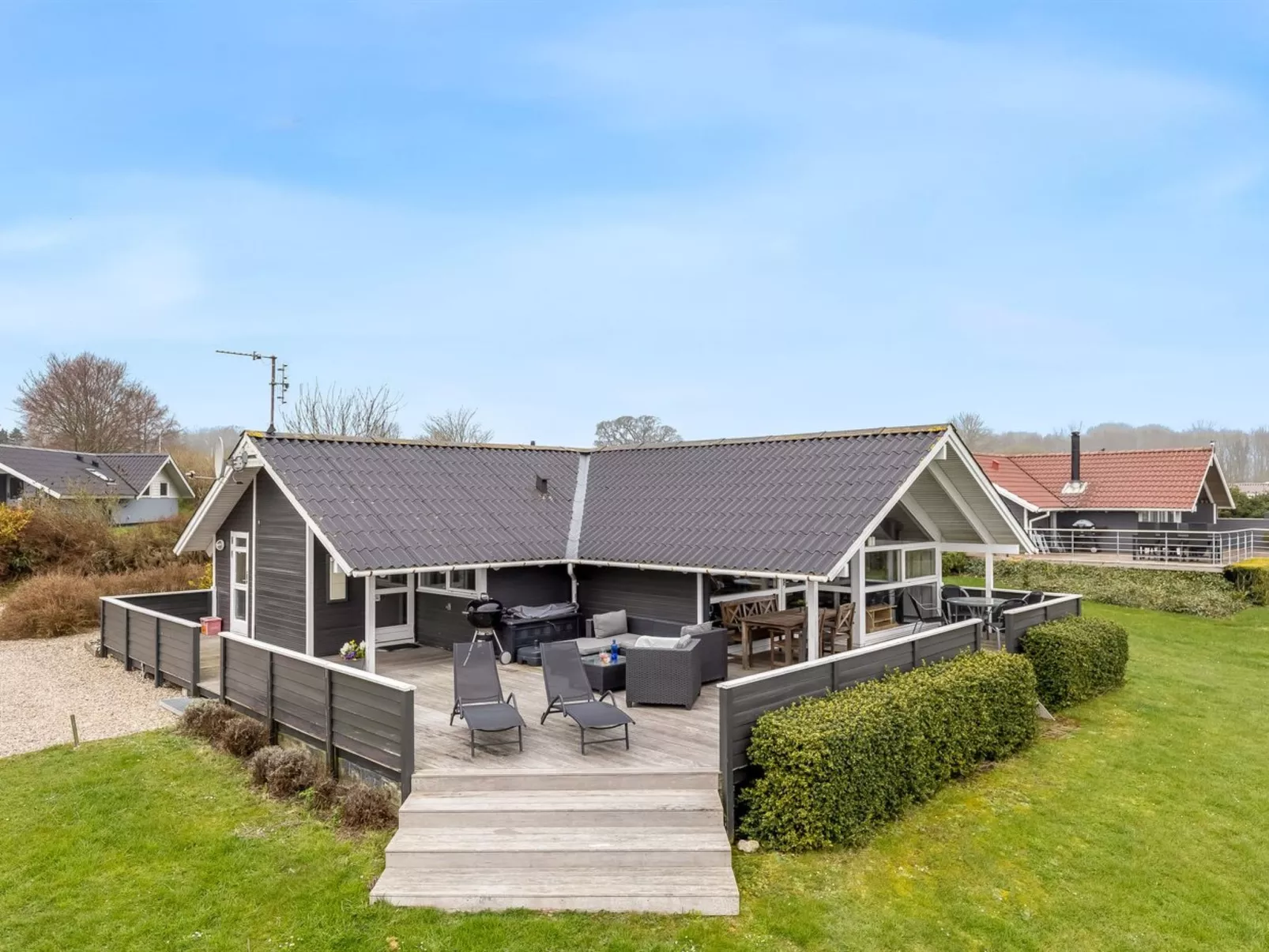 "Hera" - 200m from the sea