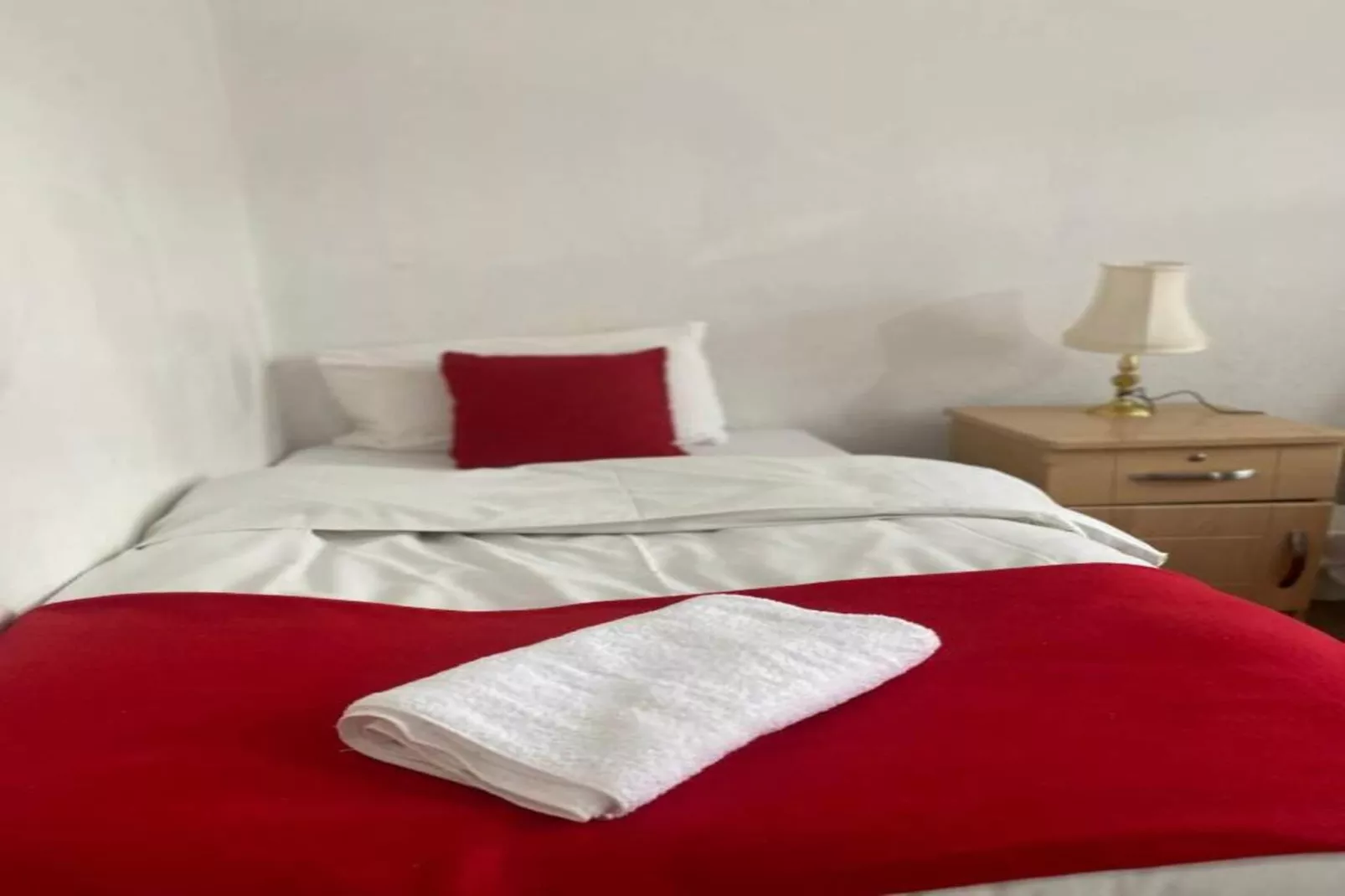 Standard Single Room - Shared
