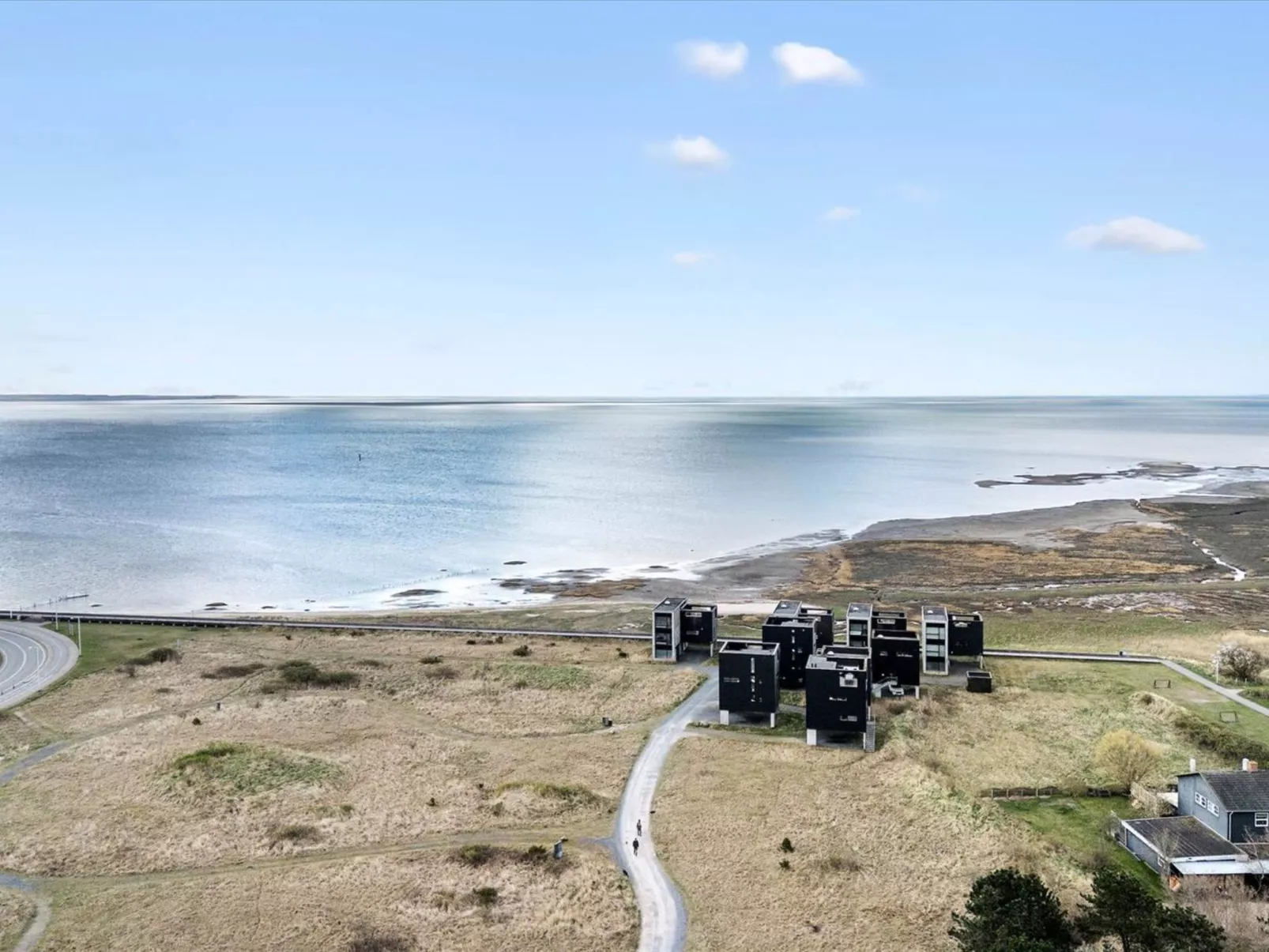 "Nadua" - 25m from the sea