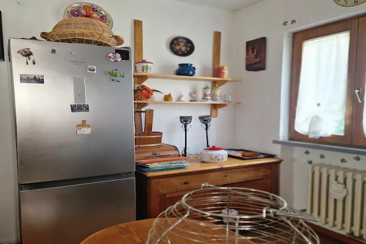 Holiday home dei Pavoni Montemaggiore con Piscina privata - Küche