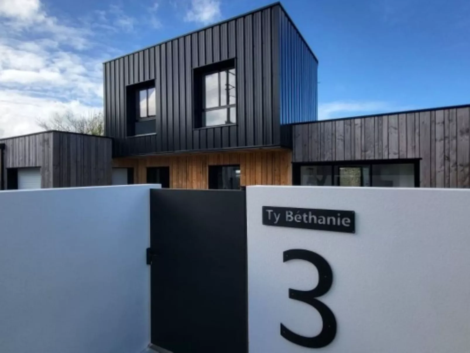 Ty Béthanie - Draußen