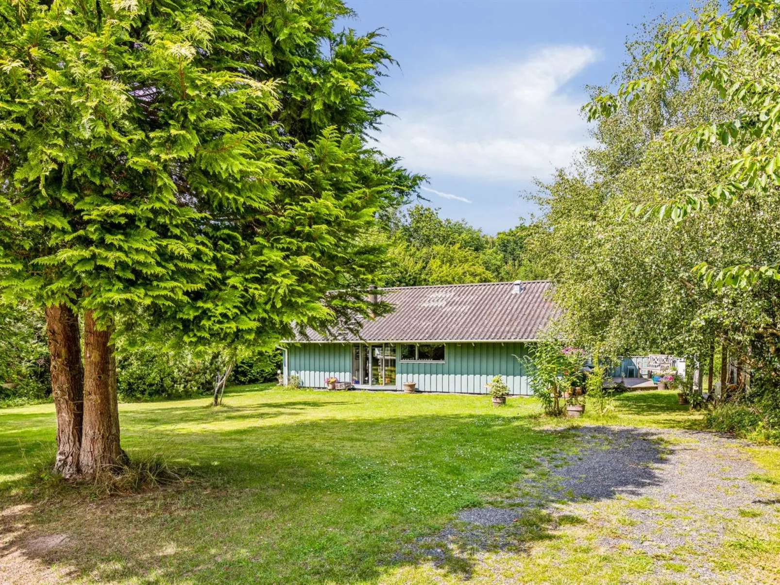 "Niela" - 700m from the sea