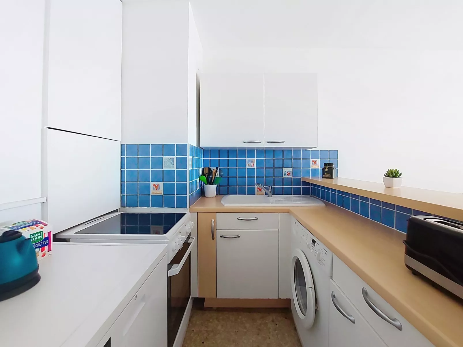 Le Méditerranée - Dedans