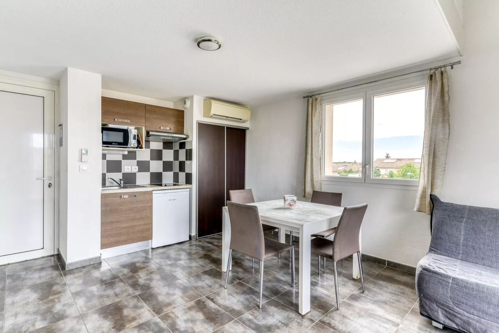 Les Demeures Torrellanes- Appartement 2 piÃ¨ces 4 personnes climatisÃ© - Kitchen