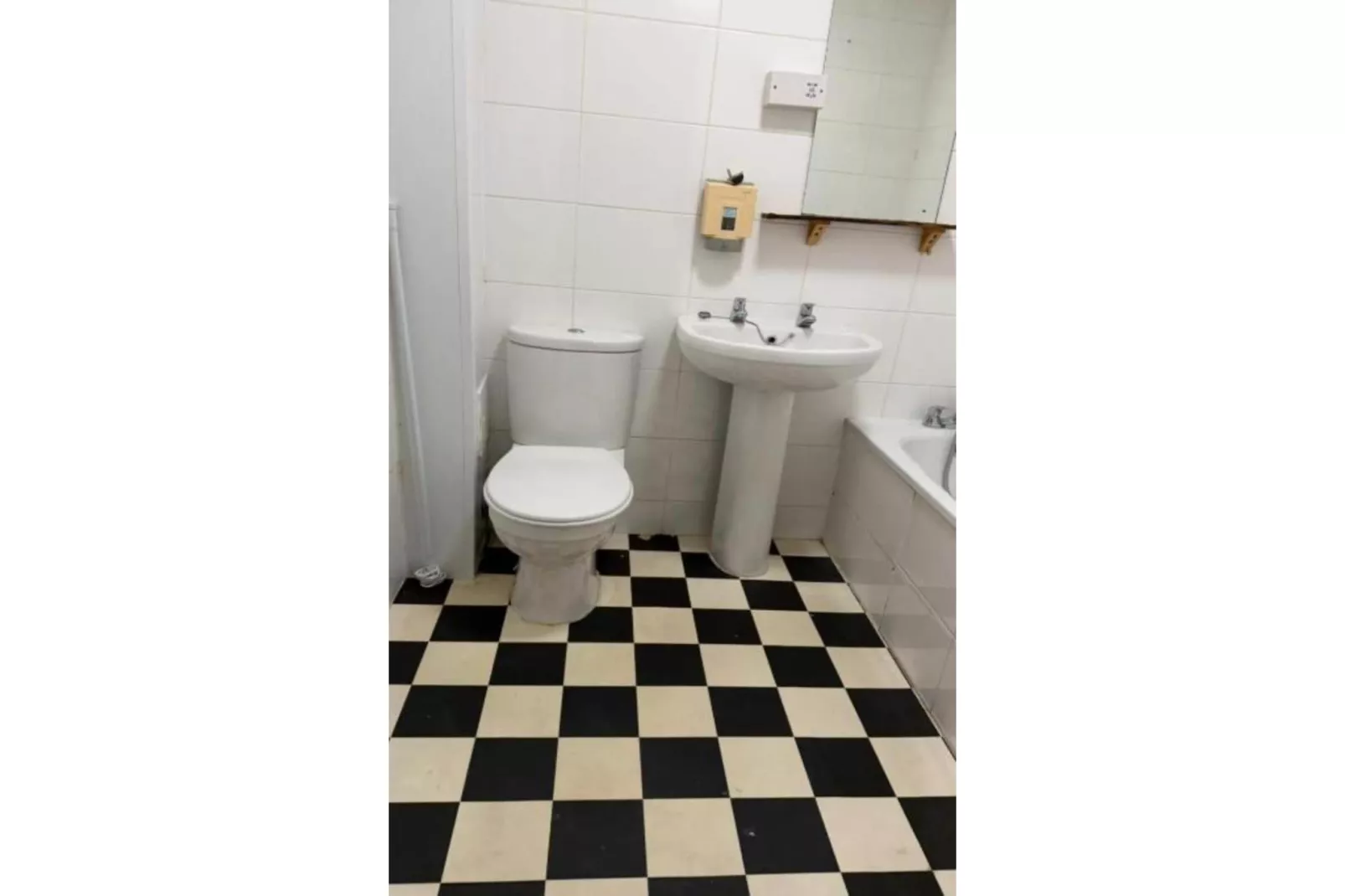 Standard Double Room - Shared - Salle de bain