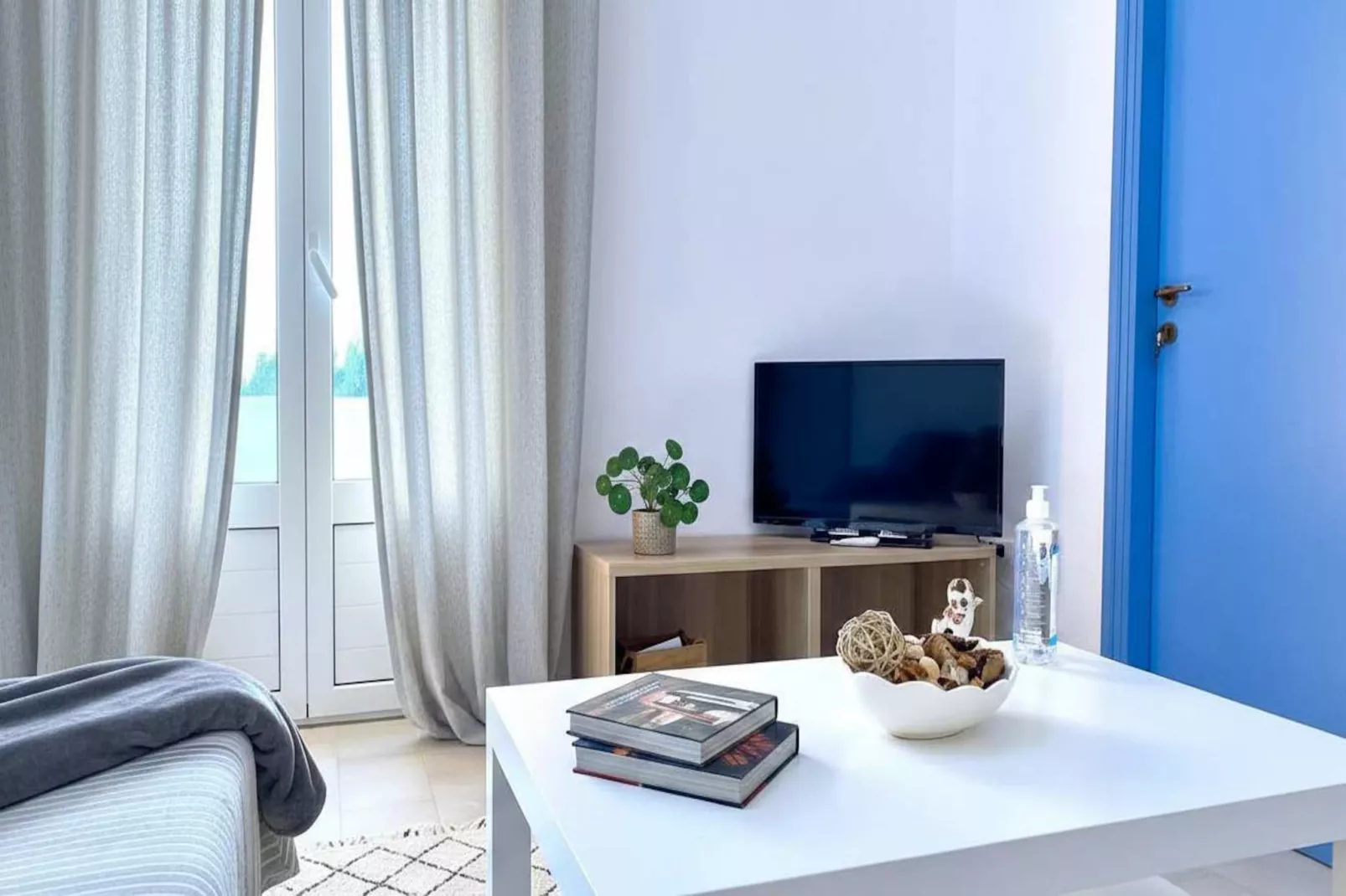 Blue Marsis Apt Paros Escape - Living room