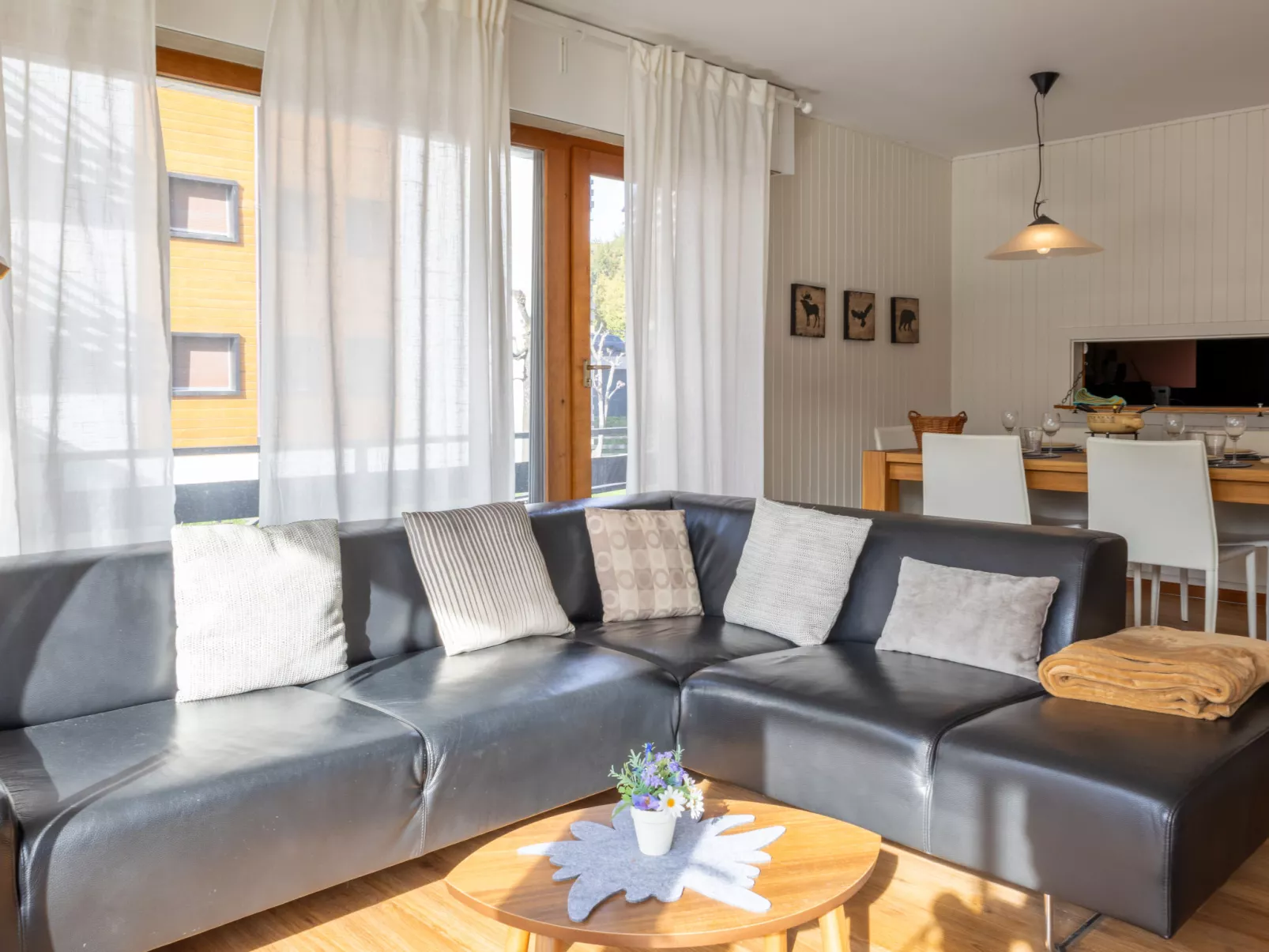 Bouleaux A0 - Inside