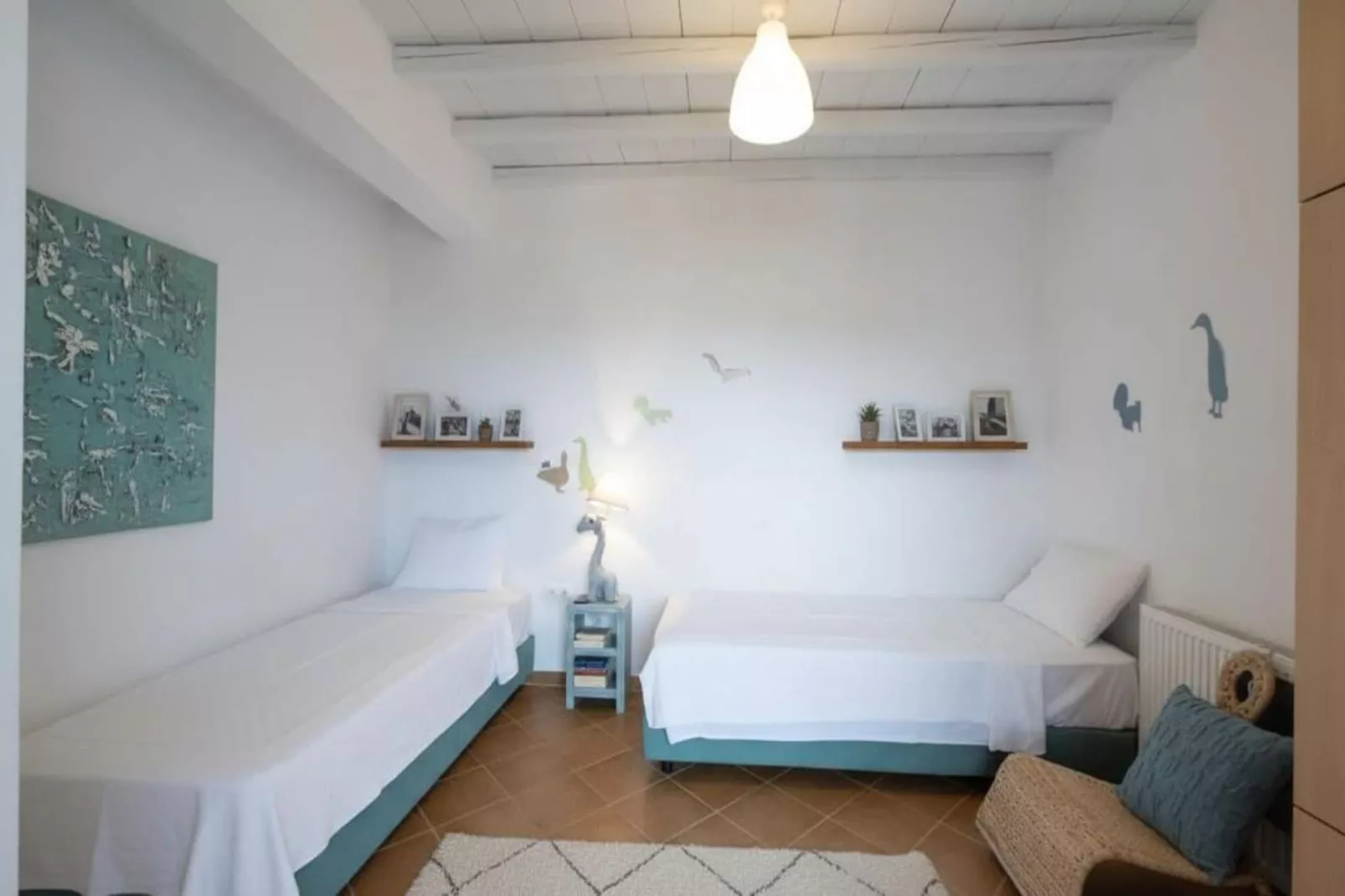 Maggie_vacay - Bedroom