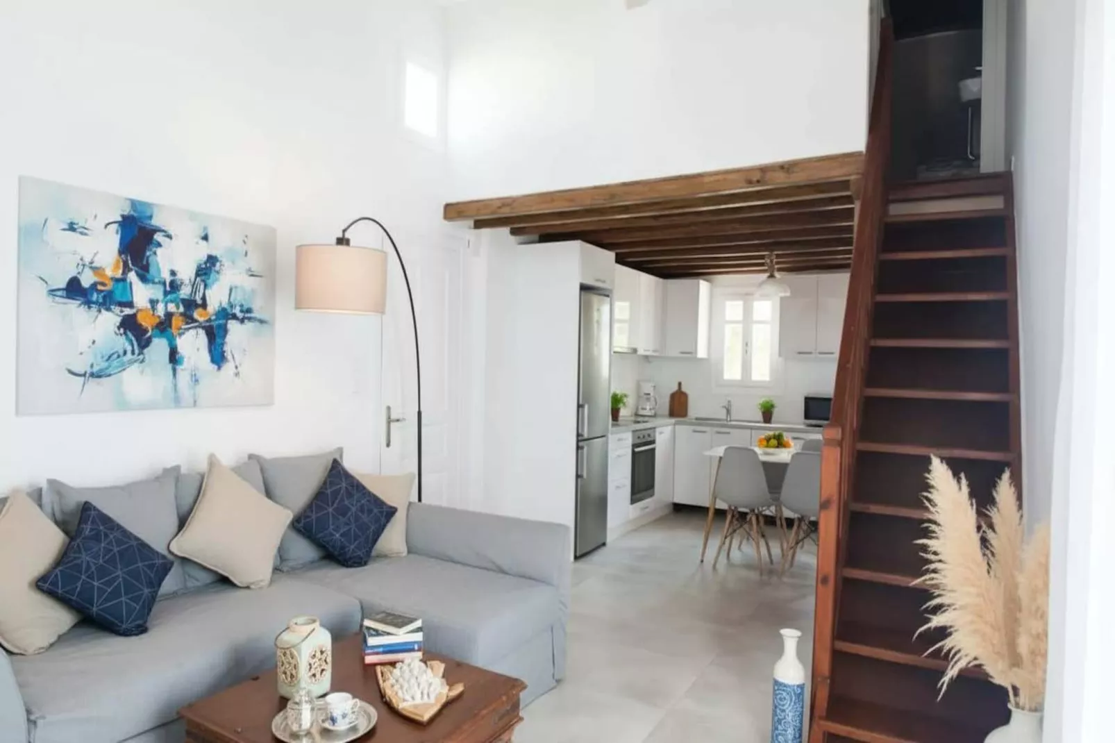 Ornos Elegant 2 Bd House with Shared Pool - Living room